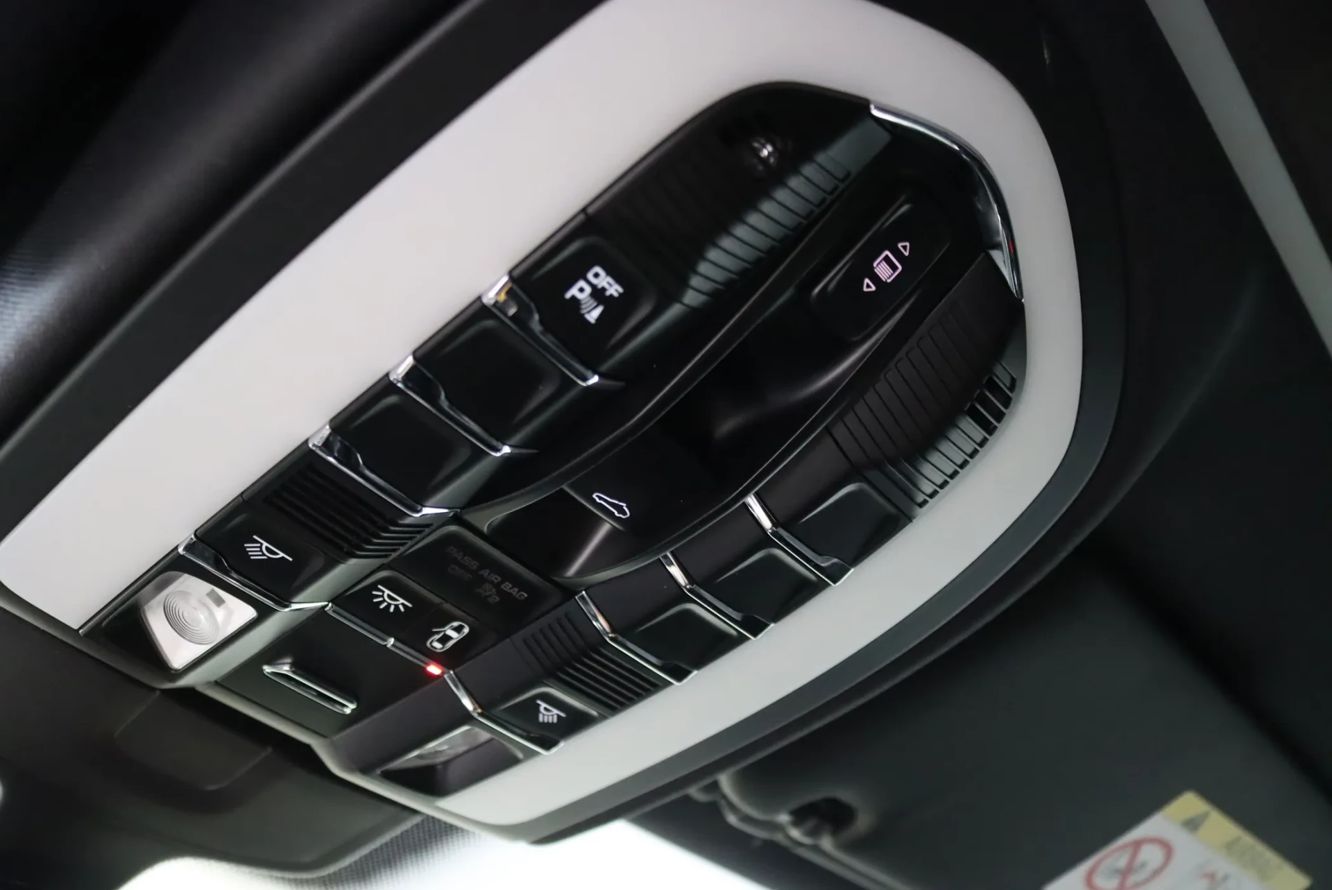 Porsche Cayenne S 18