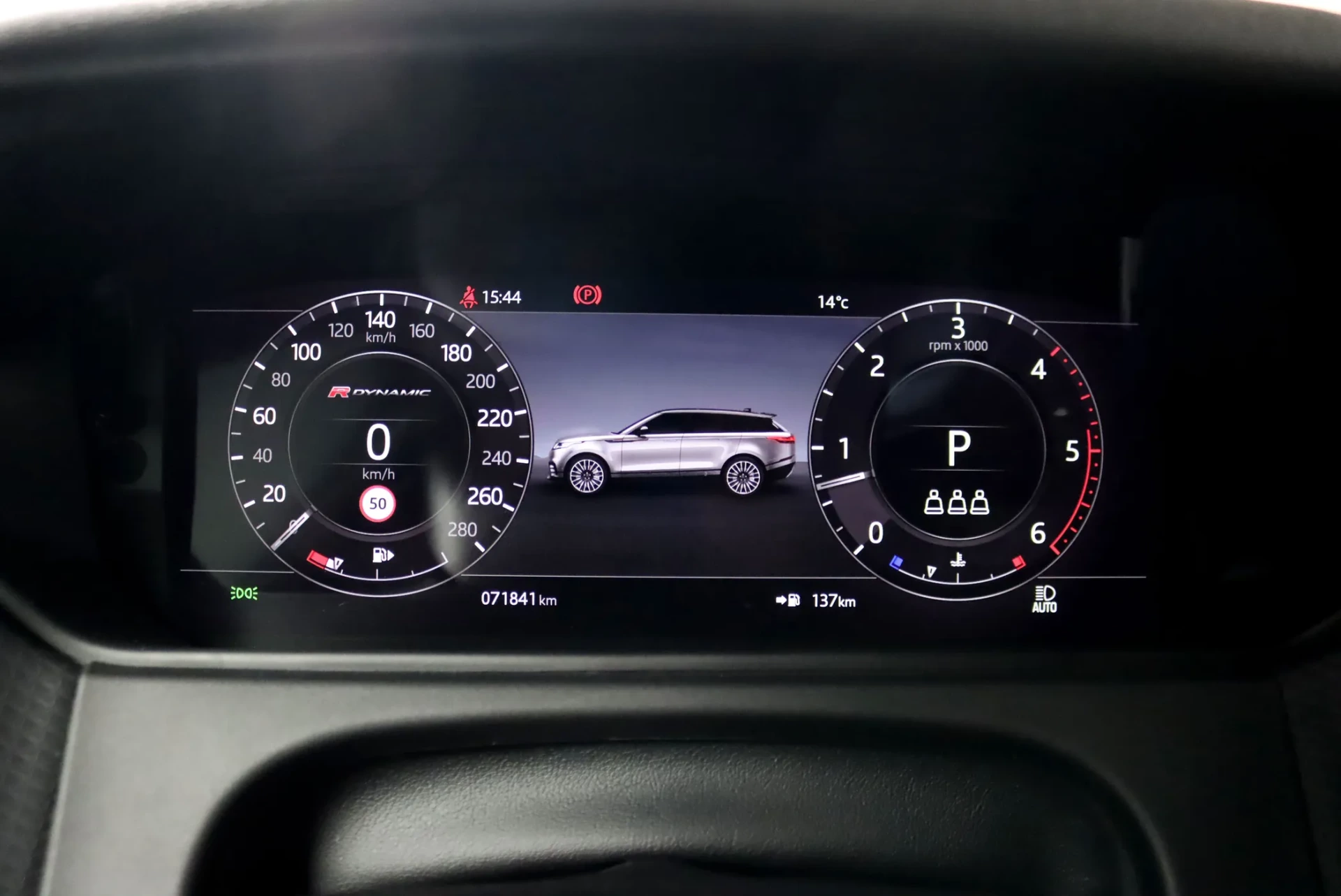 Land Rover Range Rover Velar 3.0d R-Dynamic 19