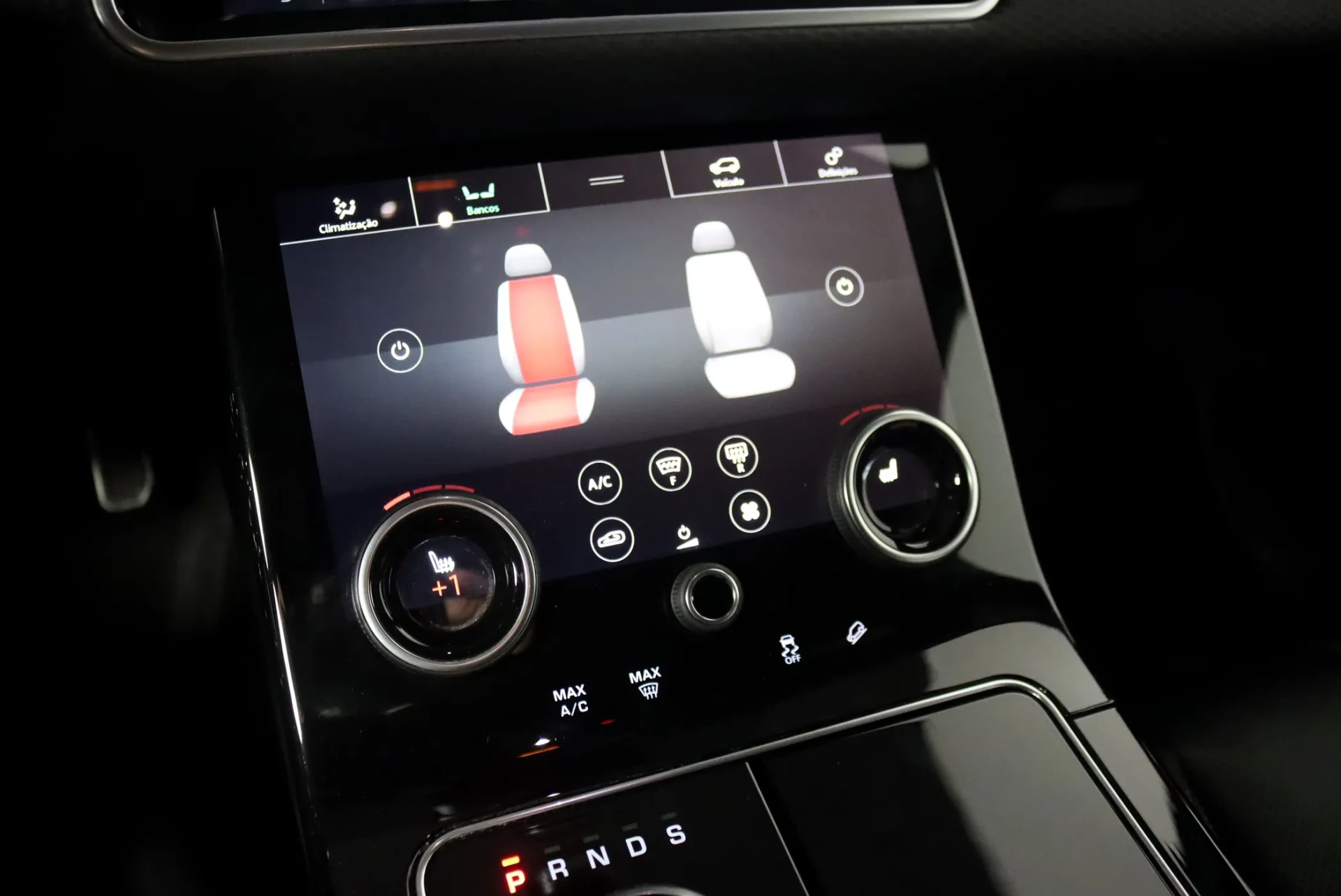 Land Rover Range Rover Velar 3.0d R-Dynamic 21