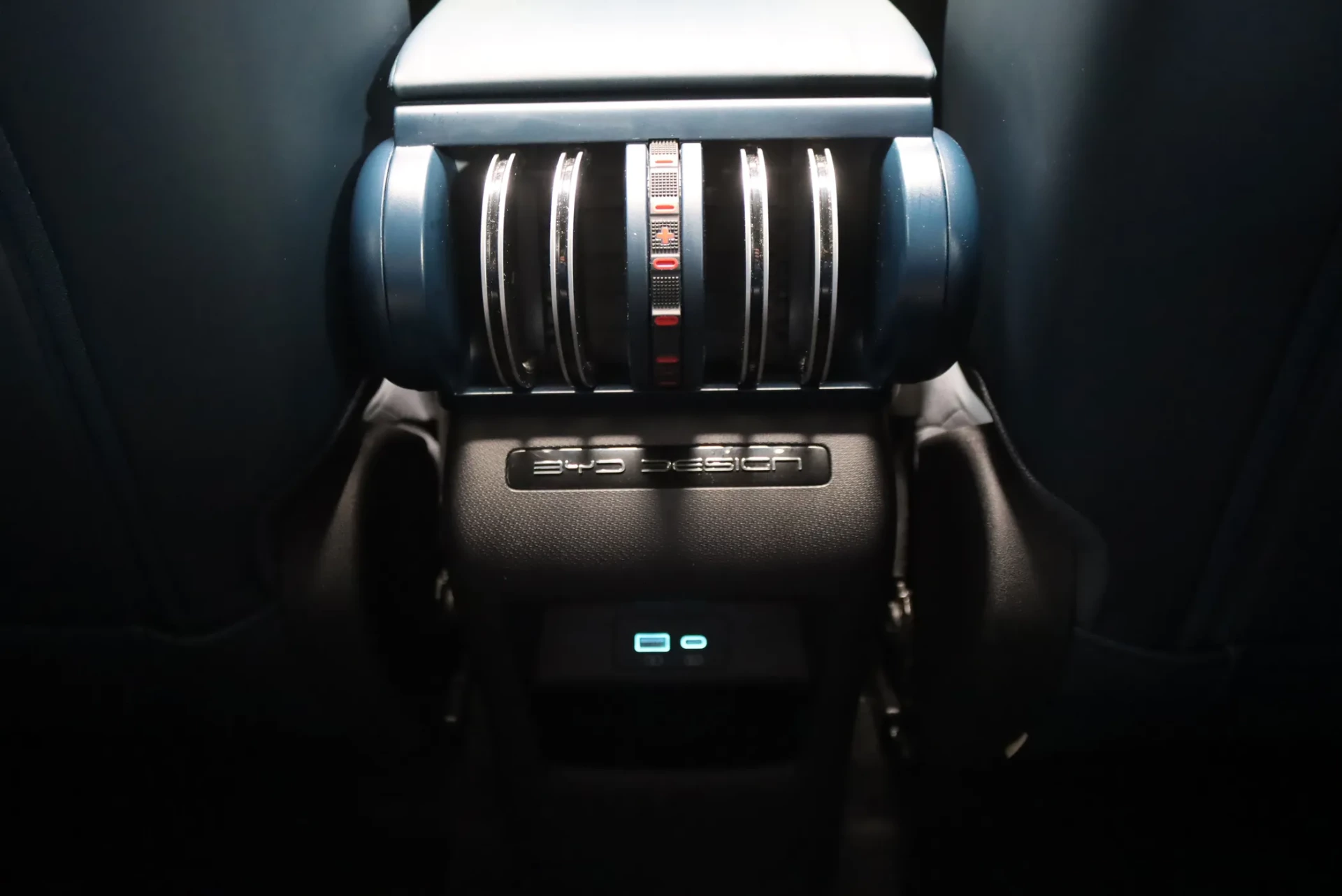 BYD Atto 3 23