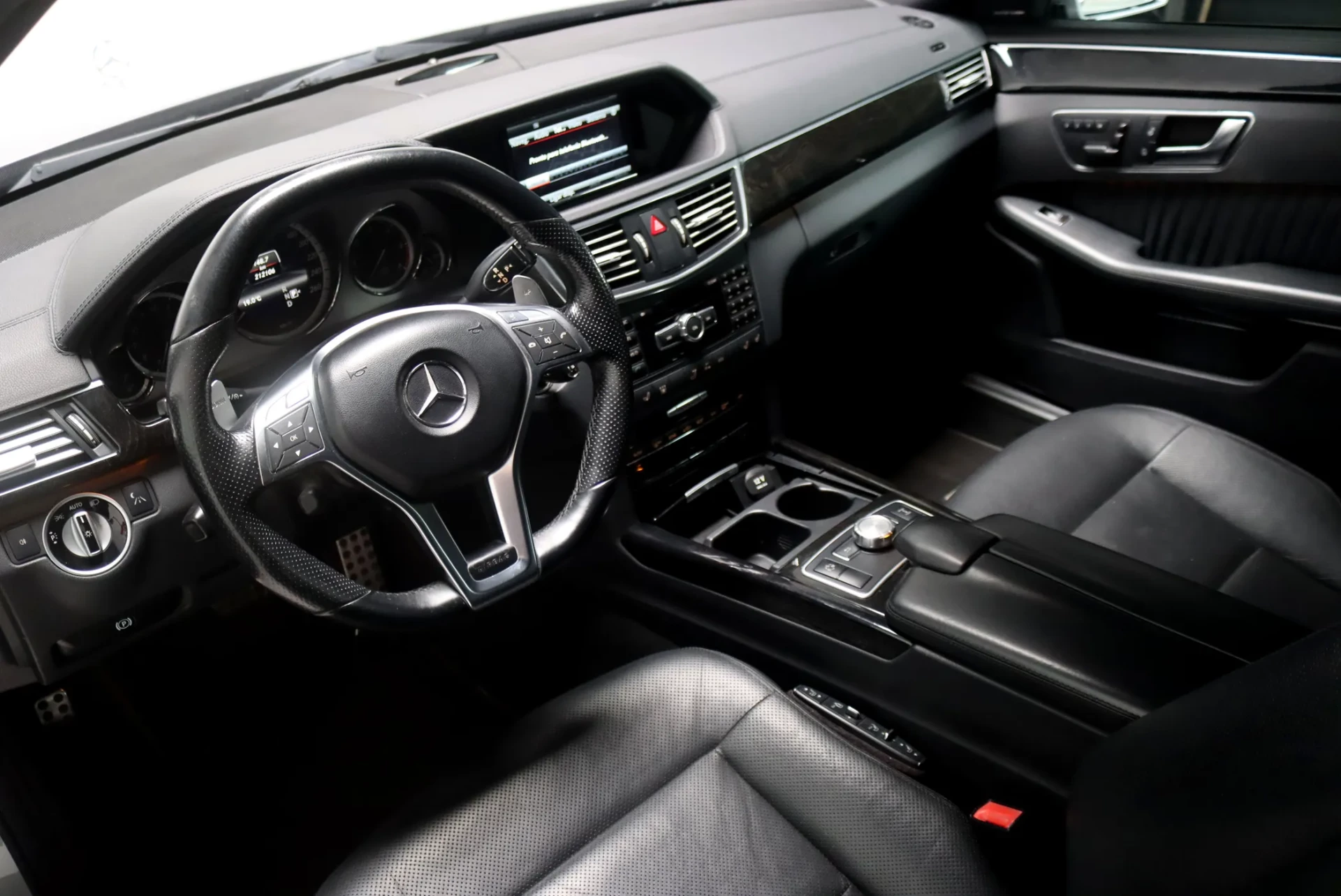Mercedes-Benz E 350 CDi Avantgarde BlueEfficiency 11