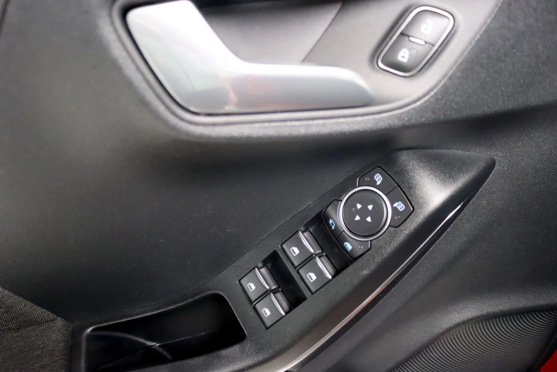 Ford Puma 1.0 EcoBoost Hybrid TITANIUM 15
