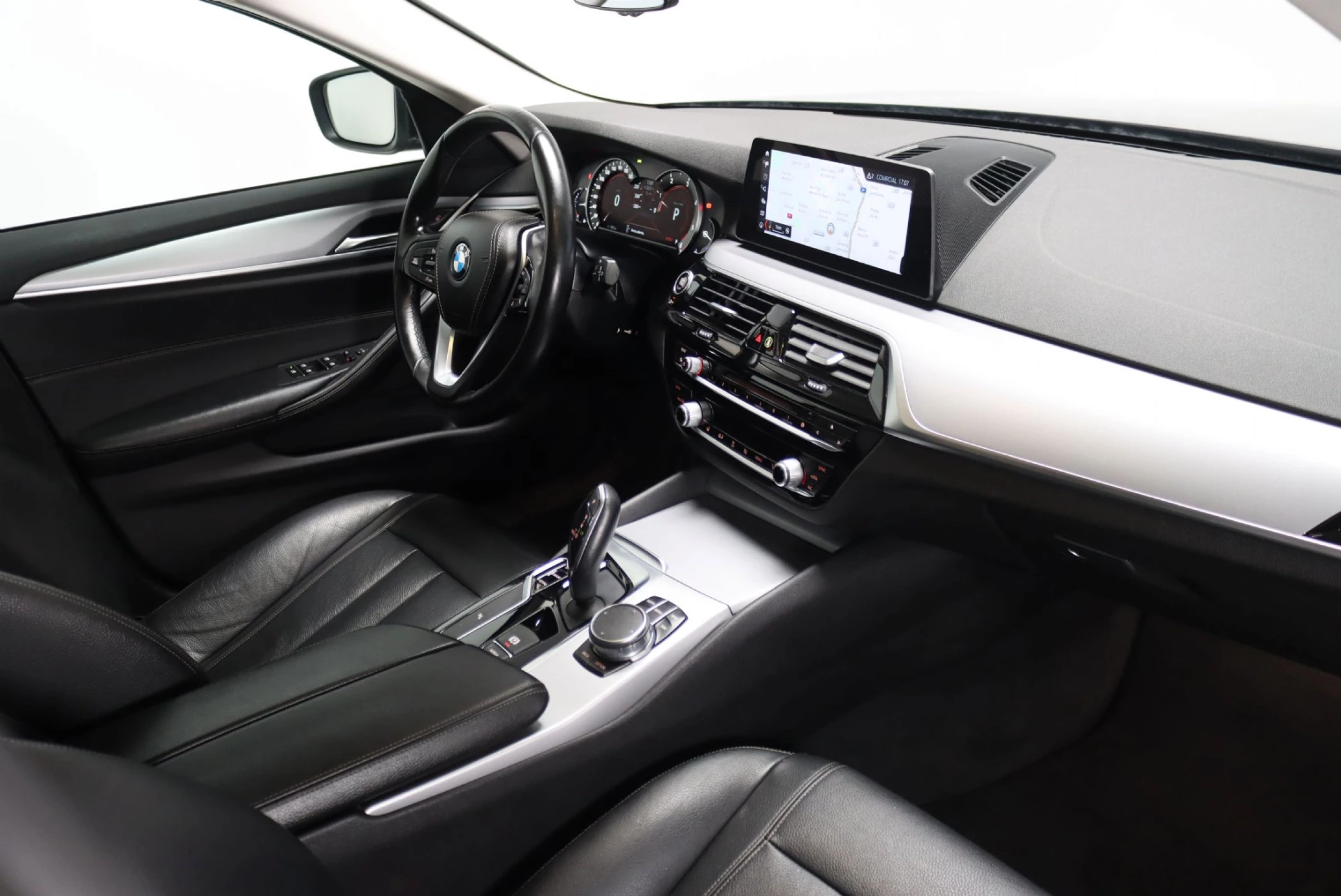 BMW 520 d Auto 32