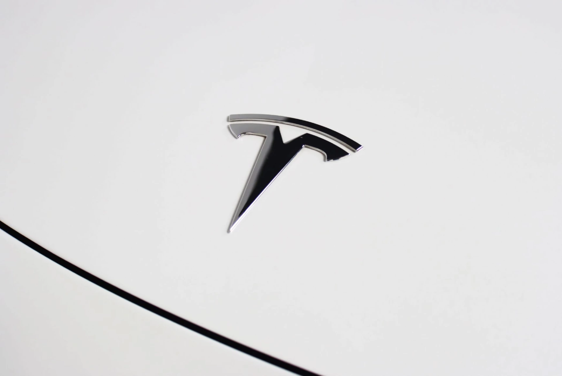 Tesla Model 3 Long-Range Dual Motor AWD 6