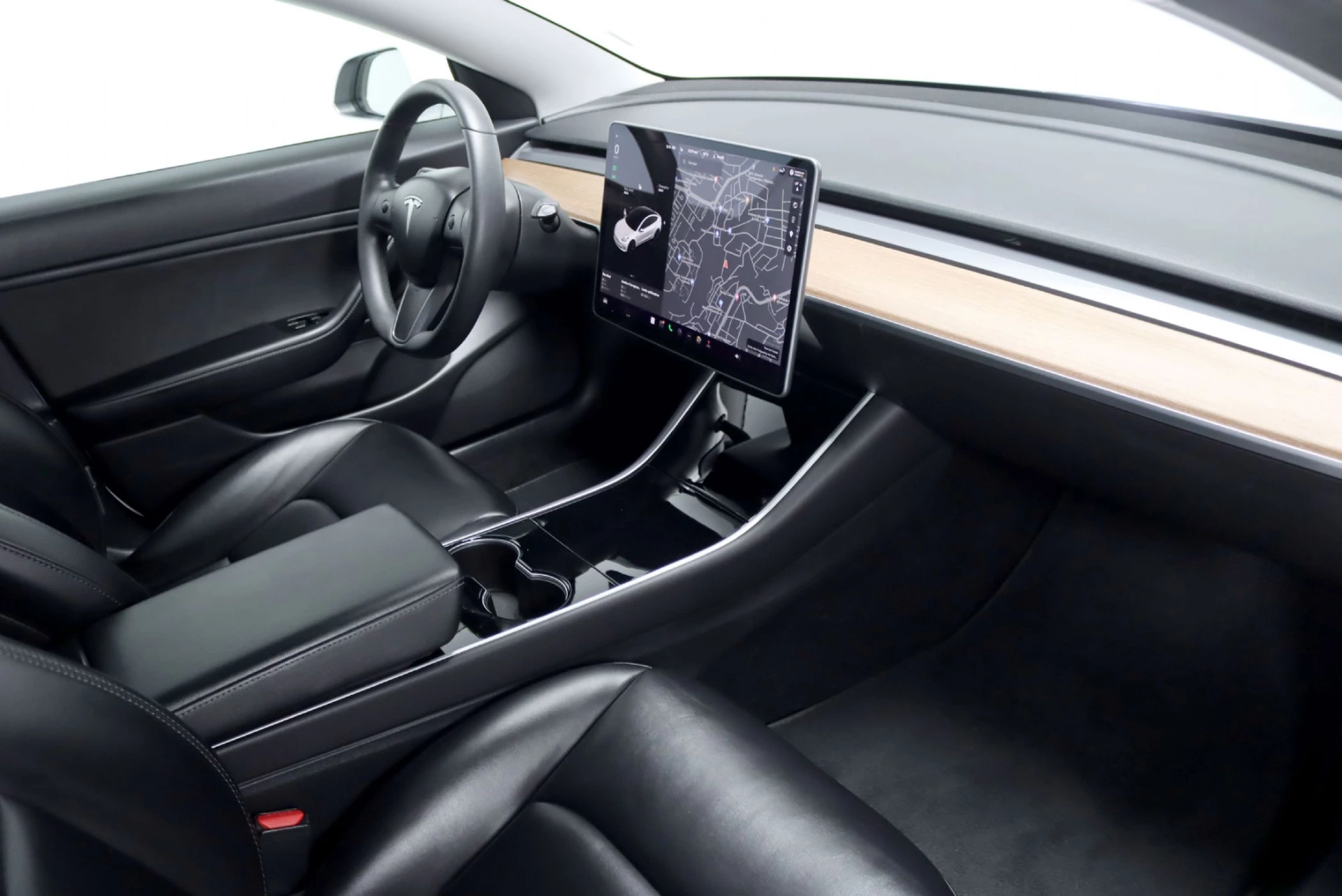 Tesla Model 3 Long-Range Dual Motor AWD 18