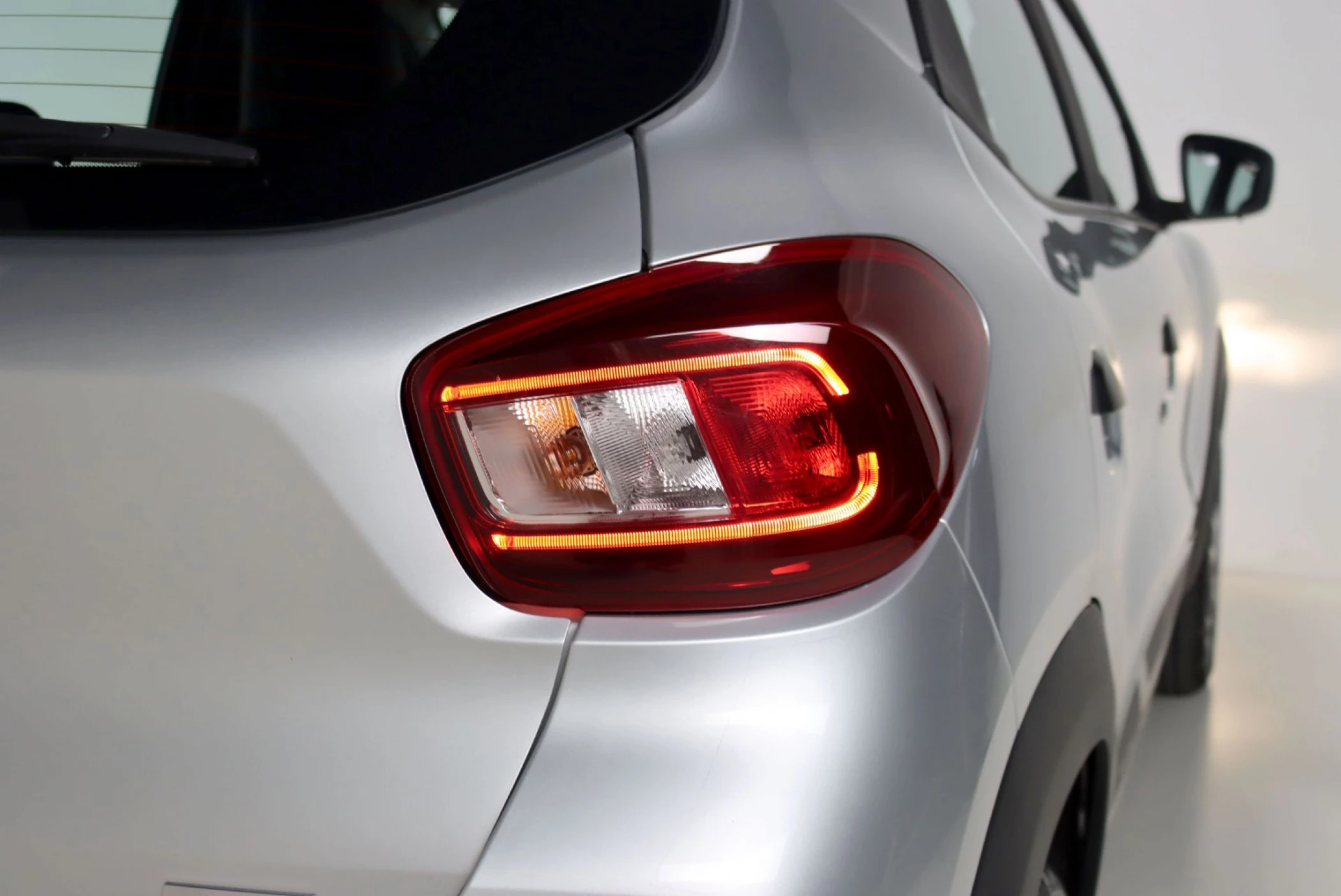 Dacia Spring Electric 45 Comfort Plus 8