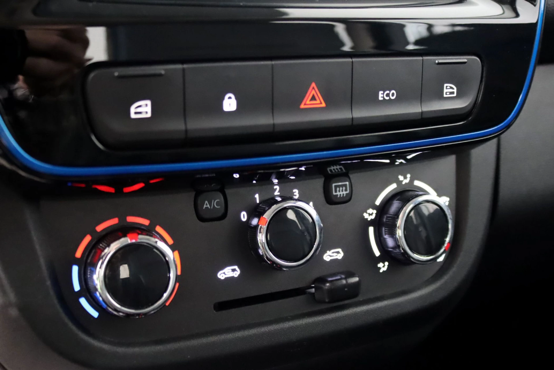 Dacia Spring Electric 45 Comfort Plus 17