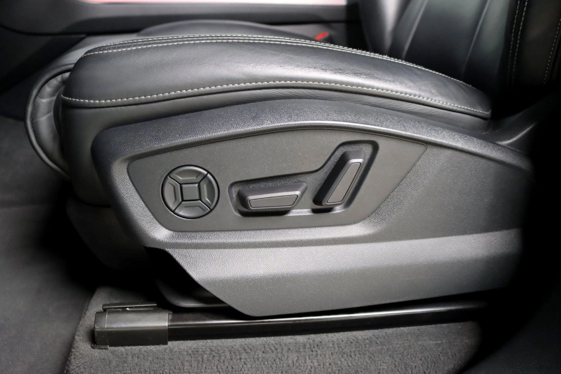 Audi Q8 50 TDI quattro tiptronic competition plus 22