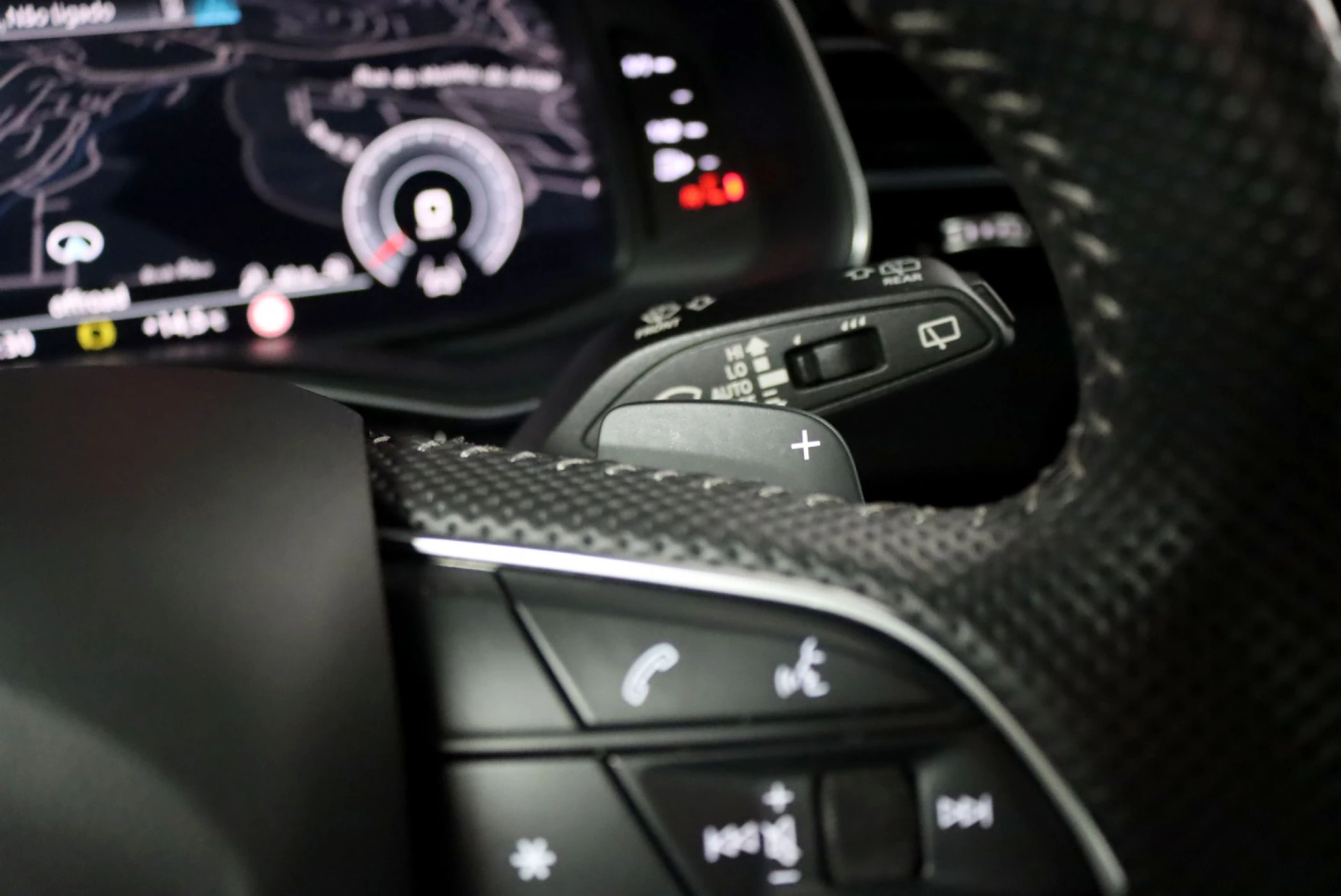 Audi Q8 50 TDI quattro tiptronic competition plus 26