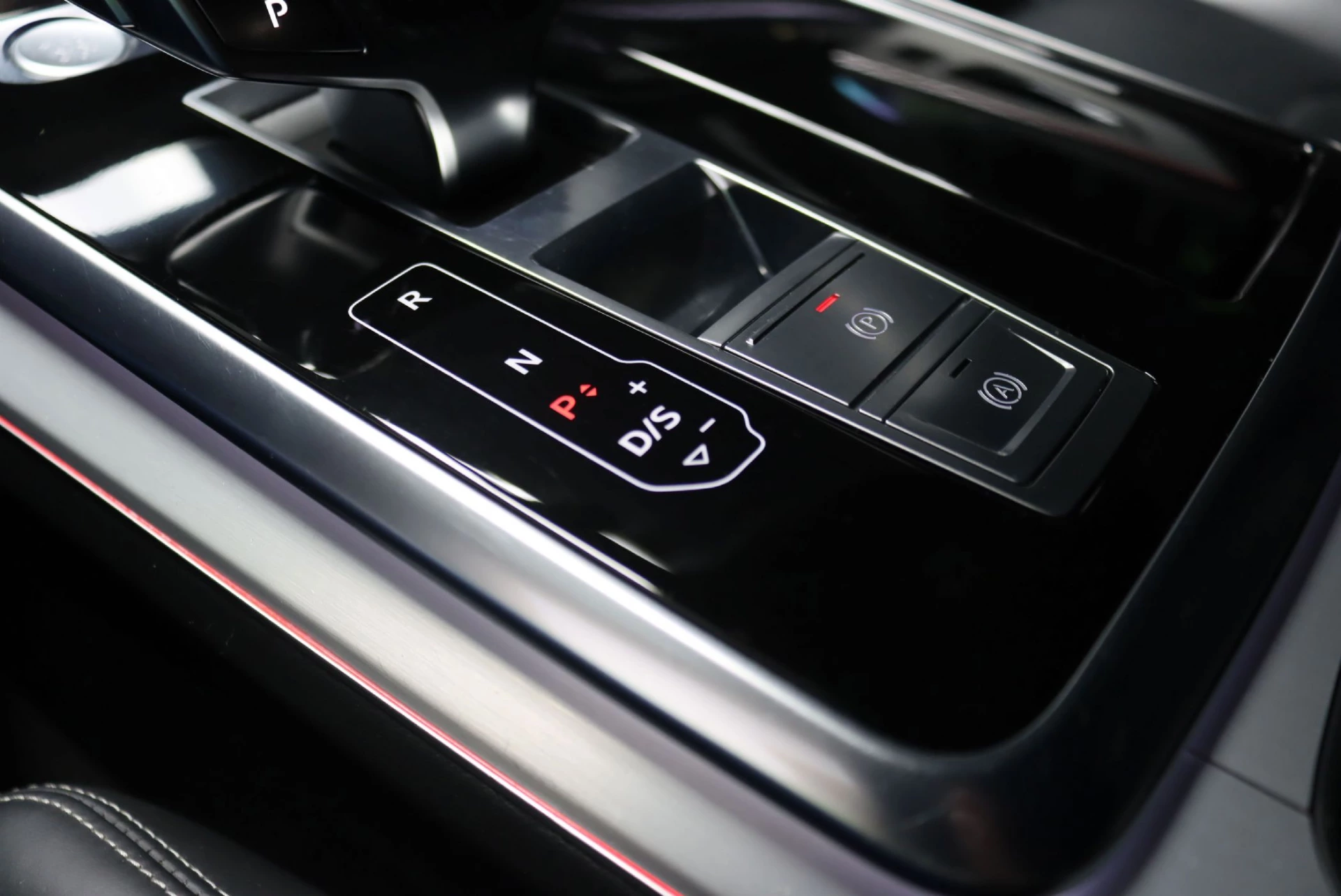 Audi Q8 50 TDI quattro tiptronic competition plus 37