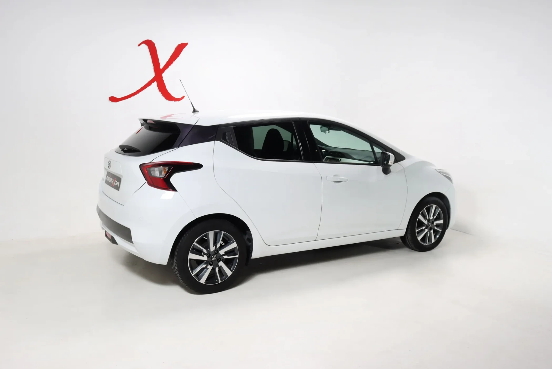 Nissan Micra 1.0 G Acenta 4
