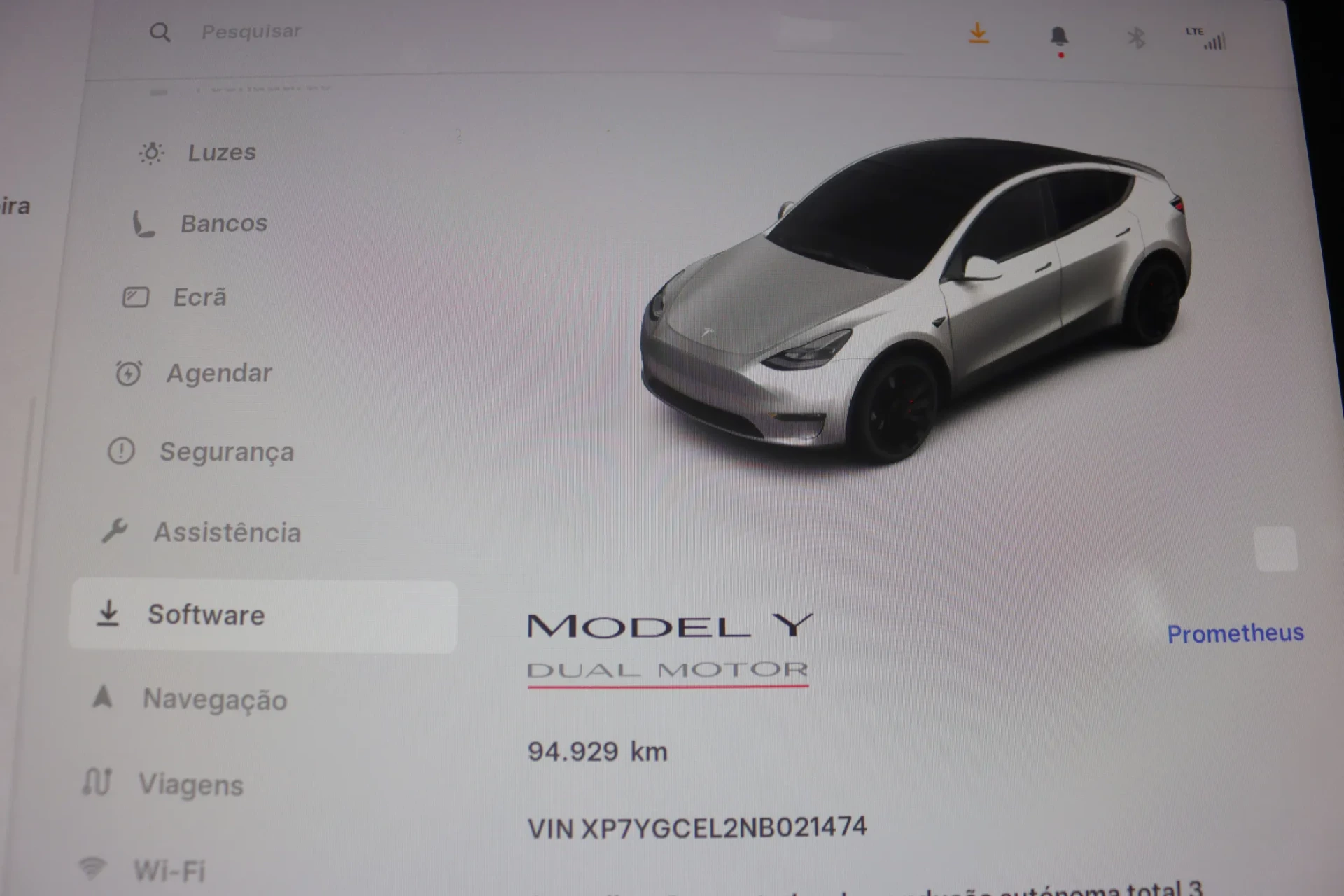 Tesla Model Y Performance Dual Motor AWD 15