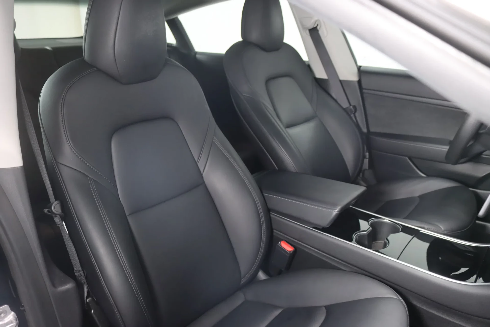 Tesla Model 3 Standard Range Plus RWD 9
