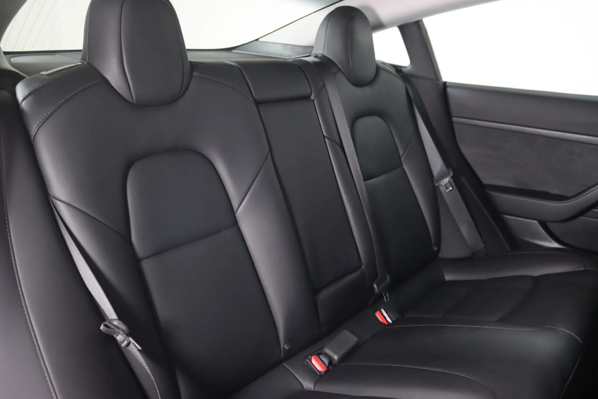 Tesla Model 3 Standard Range Plus RWD 11