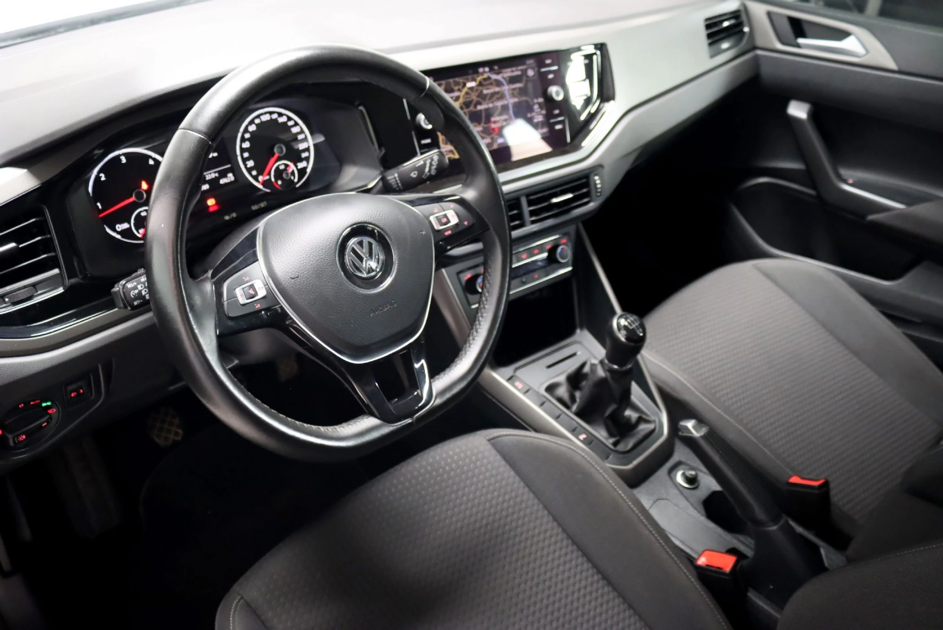 Volkswagen Polo 1.6 TDI Comfortline 12