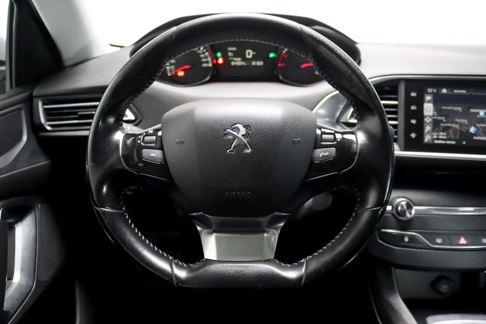 Peugeot 308 1.6 BlueHDi Style 10