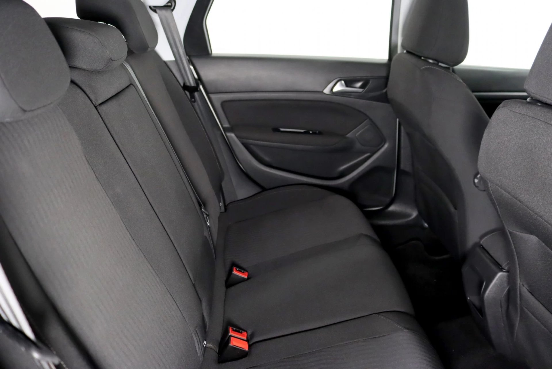 Peugeot 308 1.6 BlueHDi Style 22
