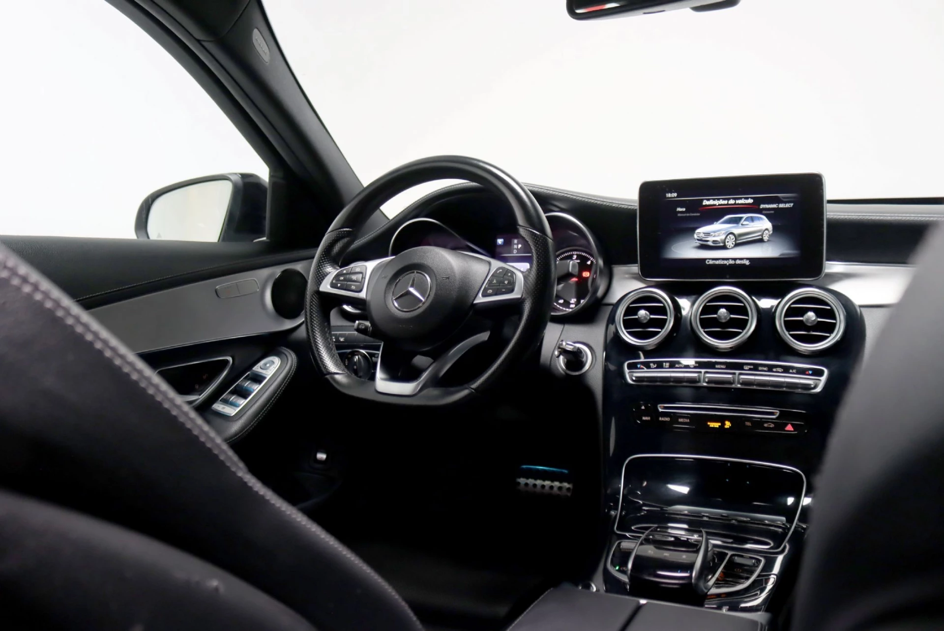 Mercedes-Benz C 220 d AMG Line Aut. 23