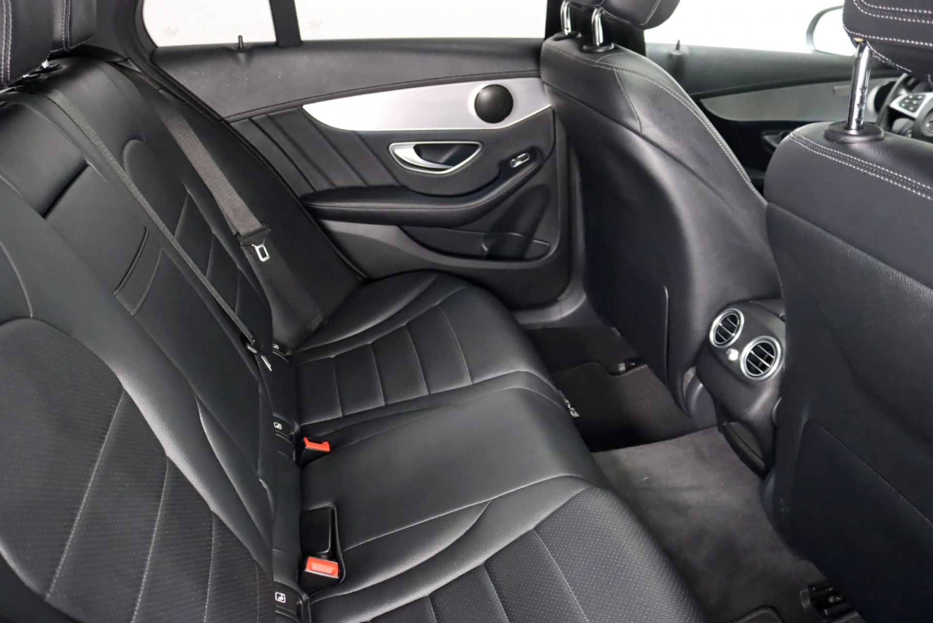 Mercedes-Benz C 220 d AMG Line Aut. 35