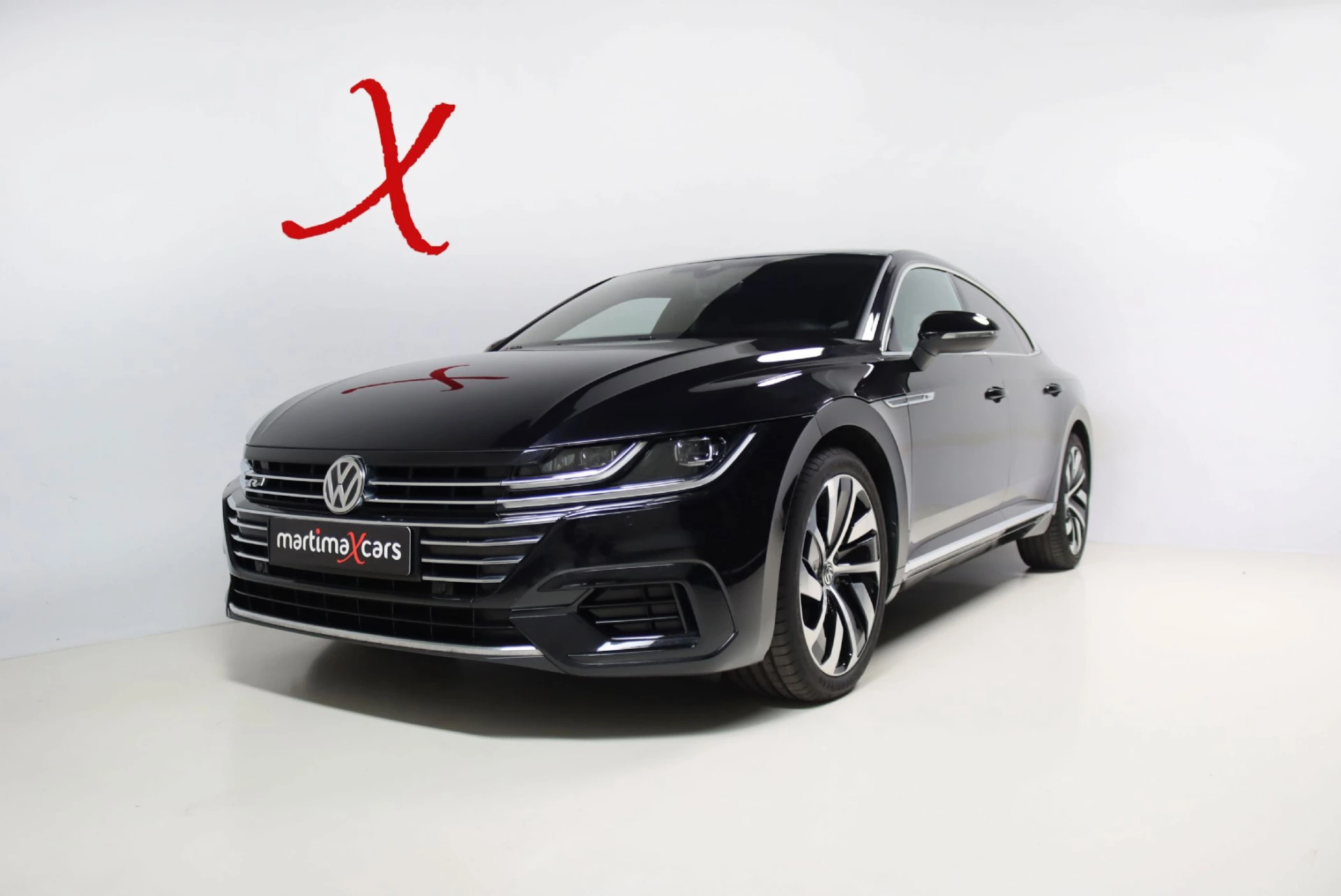 Volkswagen Arteon 2.0 TDI SCR DSG R-Line 1