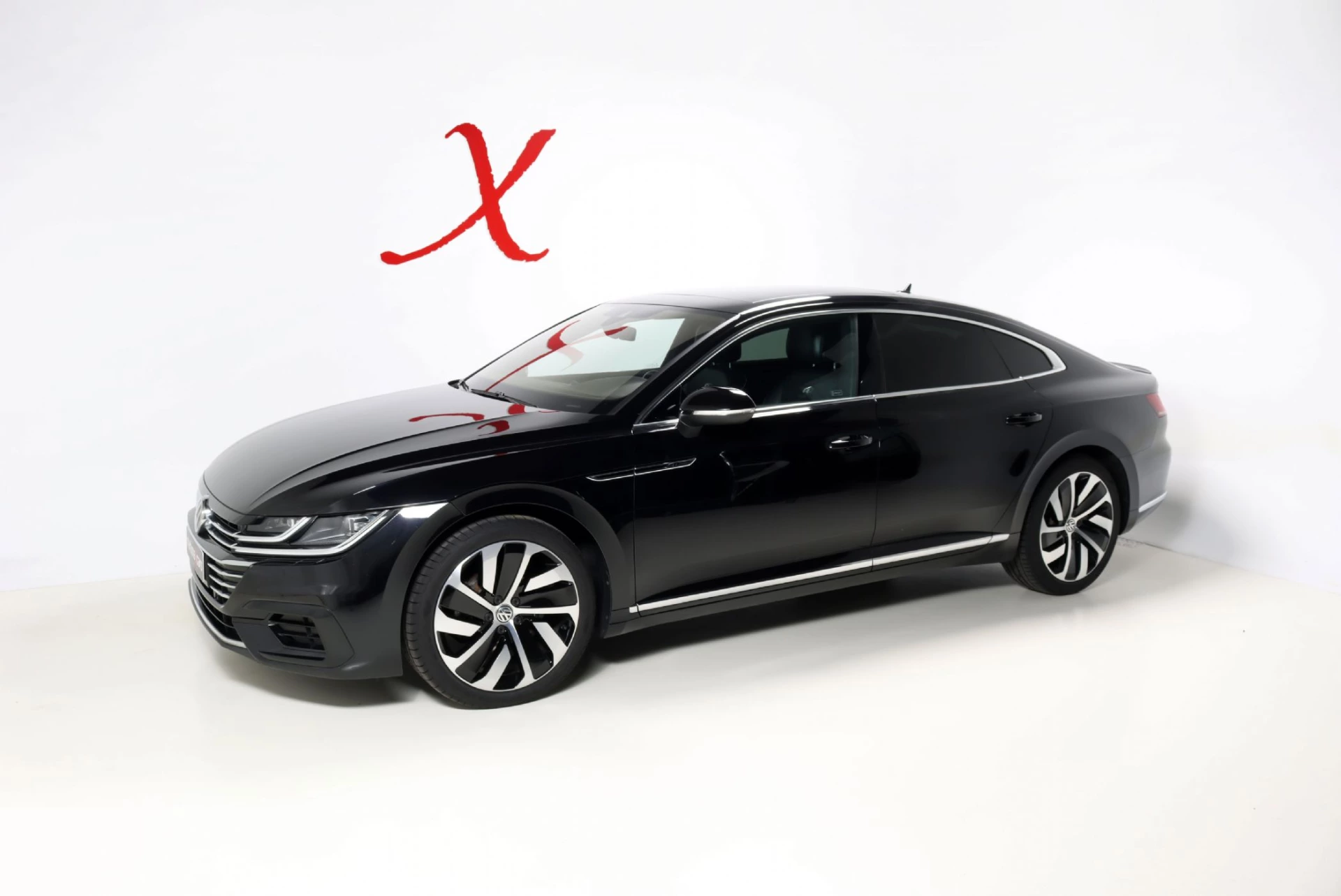 Volkswagen Arteon 2.0 TDI SCR DSG R-Line 2