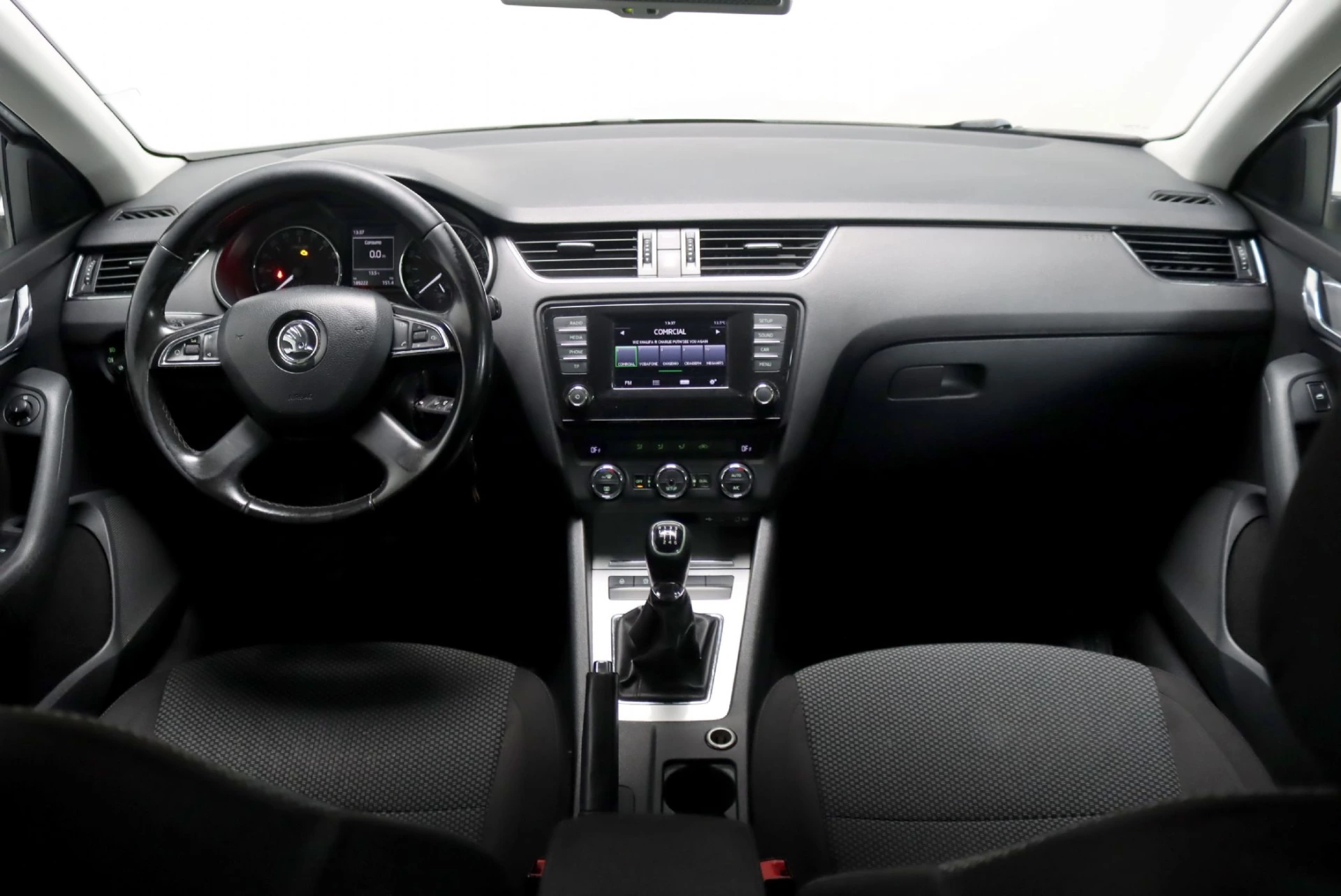 Skoda Octavia Break 2.0 TDI Elegance 17