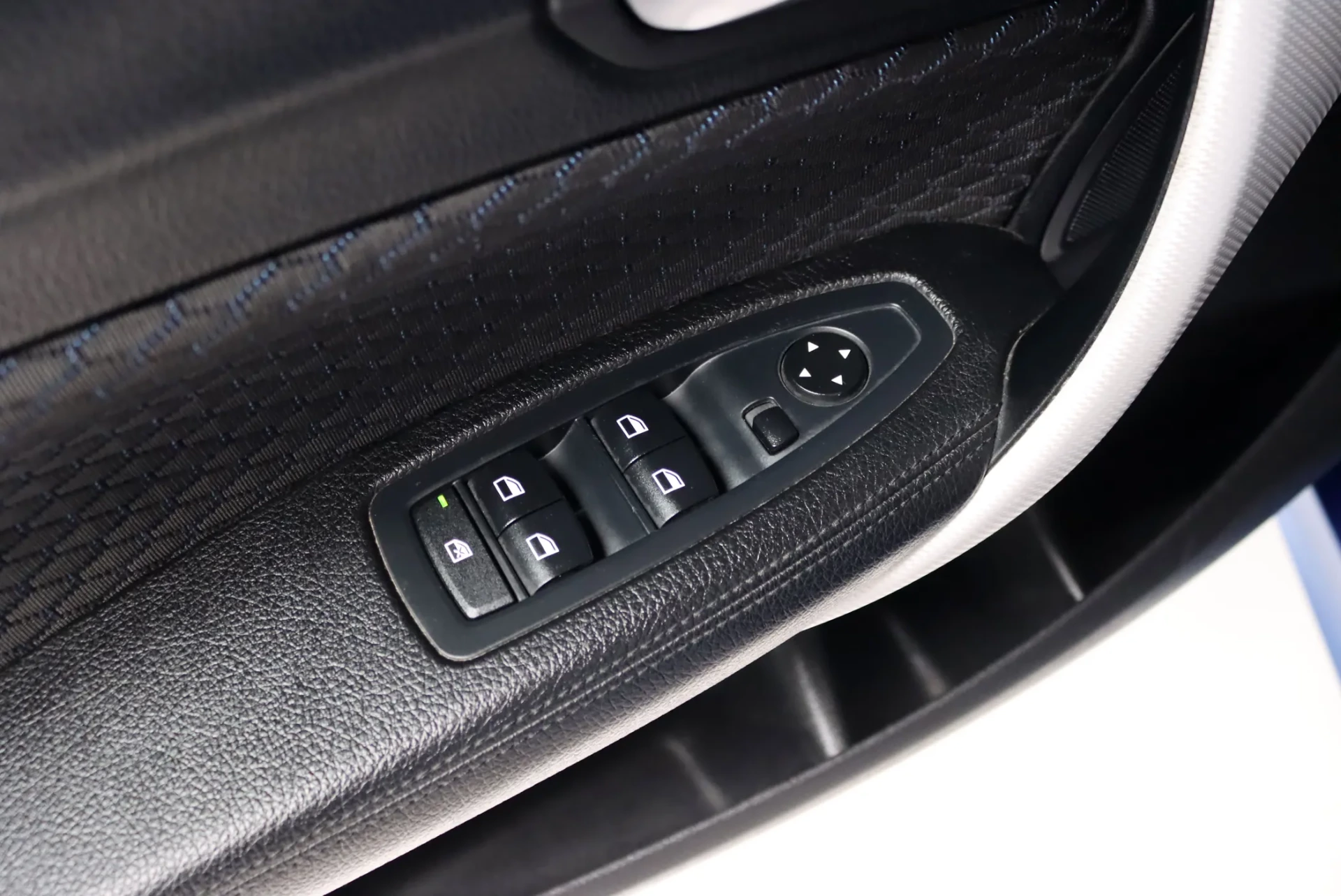 BMW 118 d Pack M Auto 14