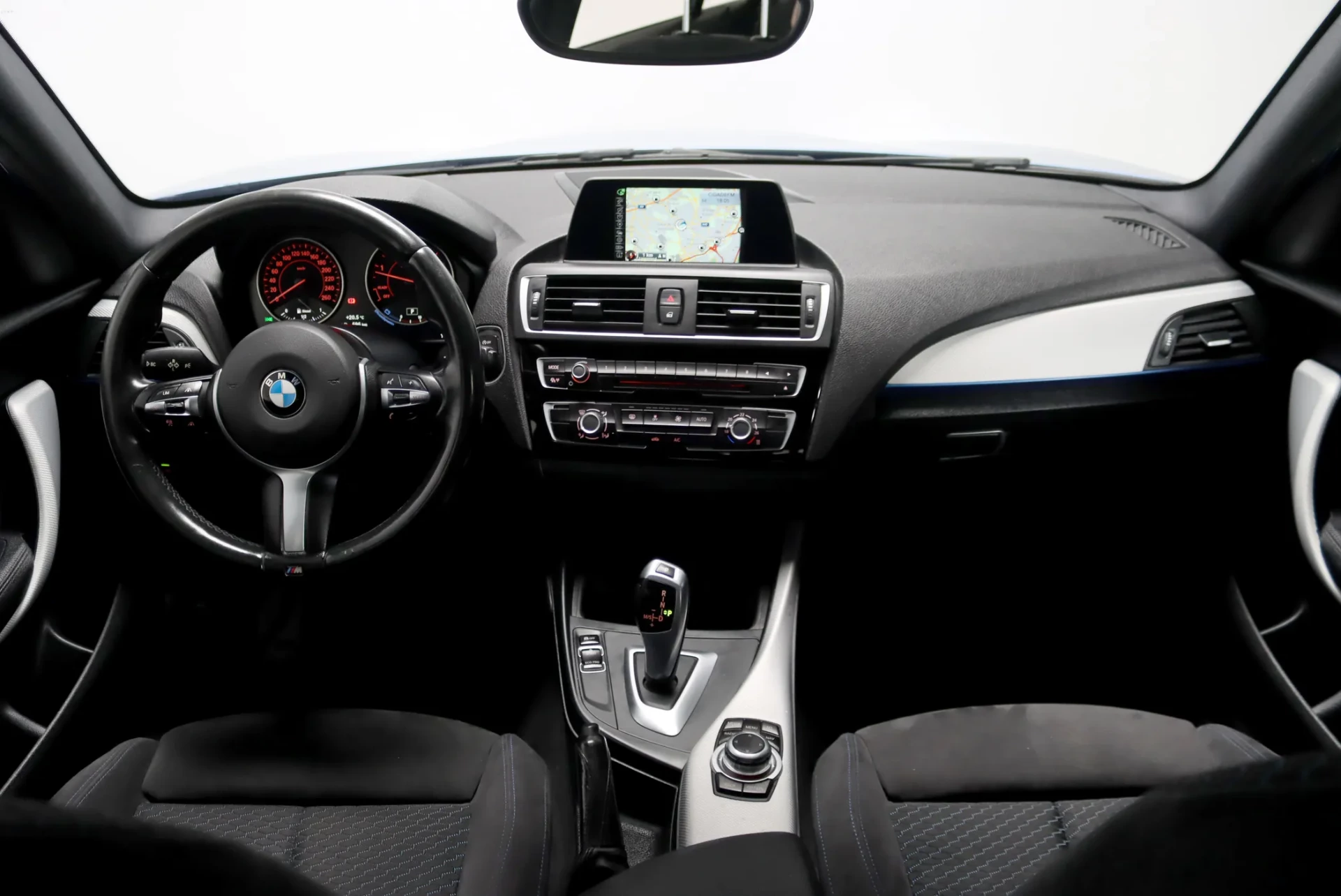 BMW 118 d Pack M Auto 28