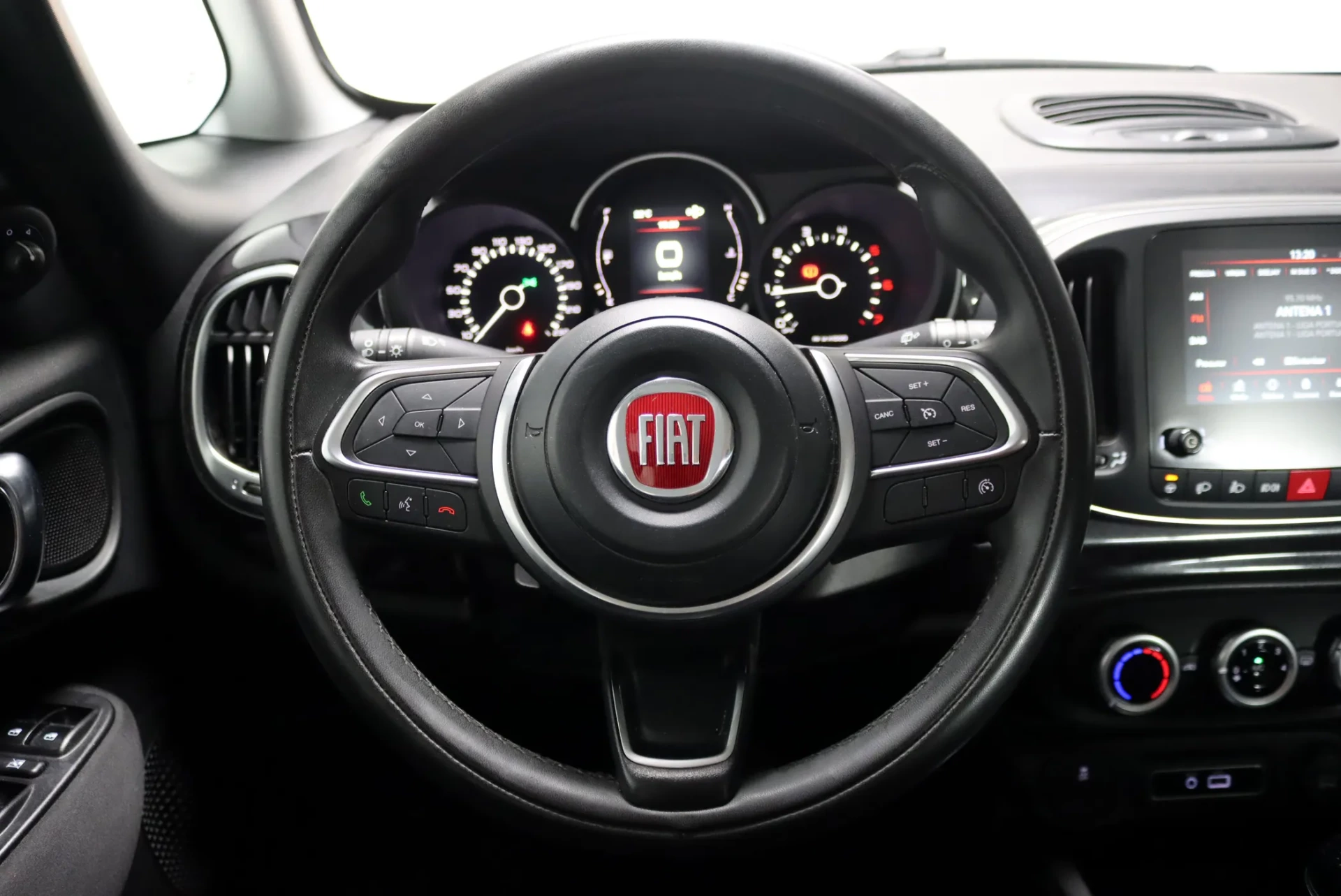 Fiat 500L 1.3 MJ Urban 24