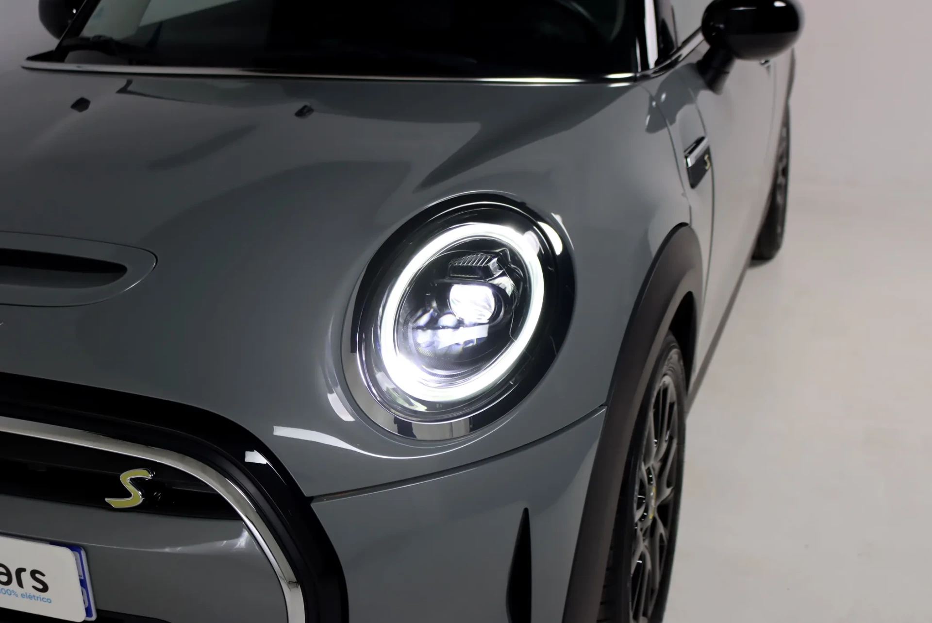 MINI 3 Portas Cooper SE 14