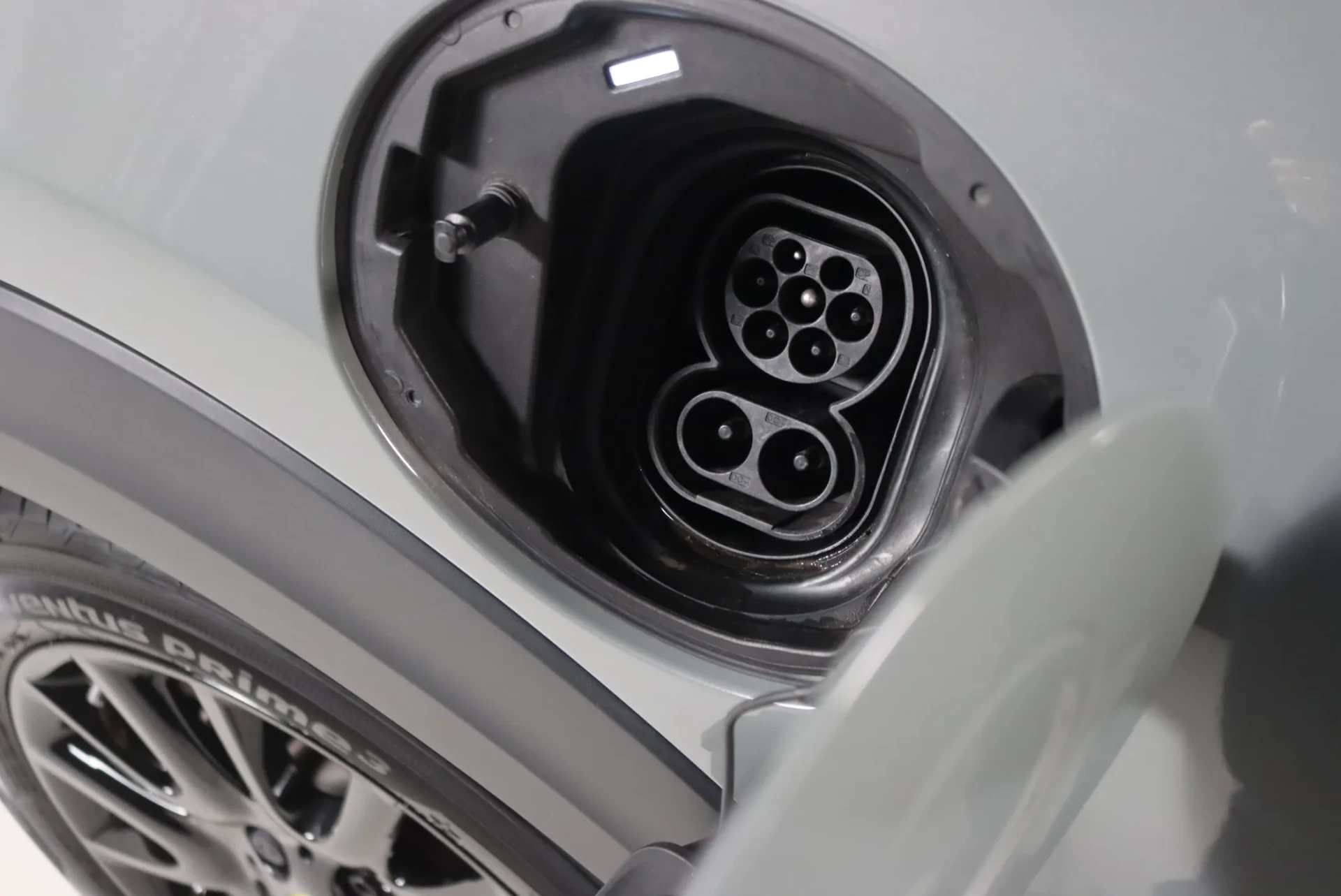 MINI 3 Portas Cooper SE 16