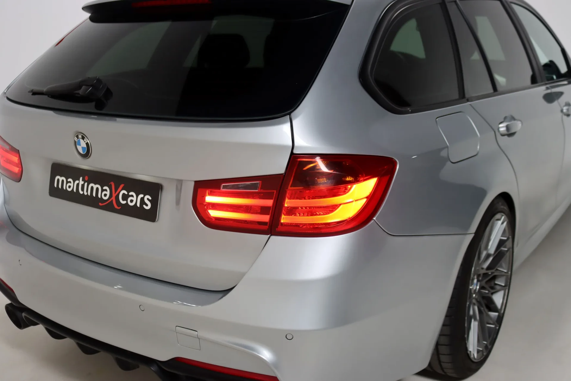 BMW 318 d Touring 11