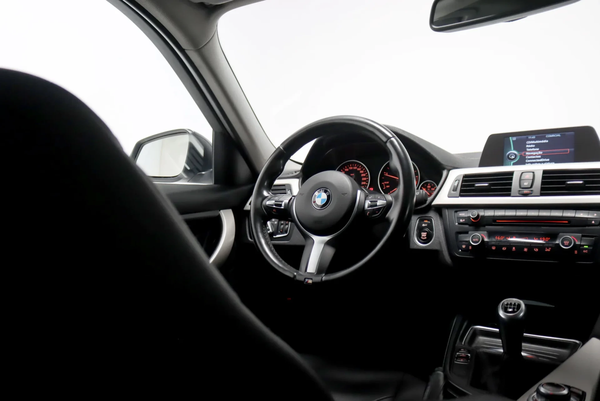 BMW 318 d Touring 27