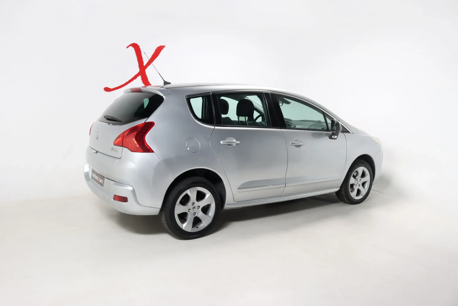 Peugeot 3008 1.6 HDi Allure 4