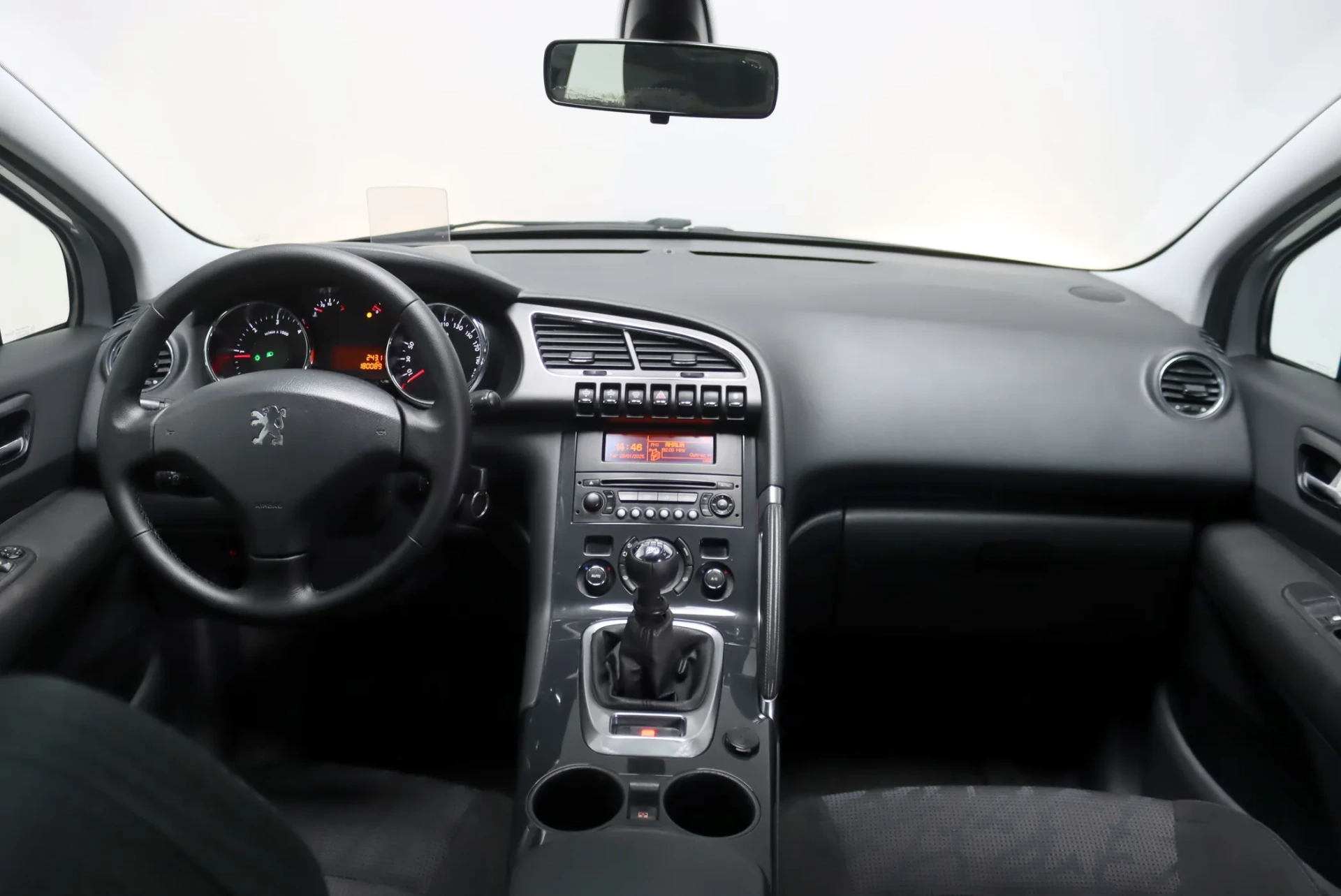 Peugeot 3008 1.6 HDi Allure 19