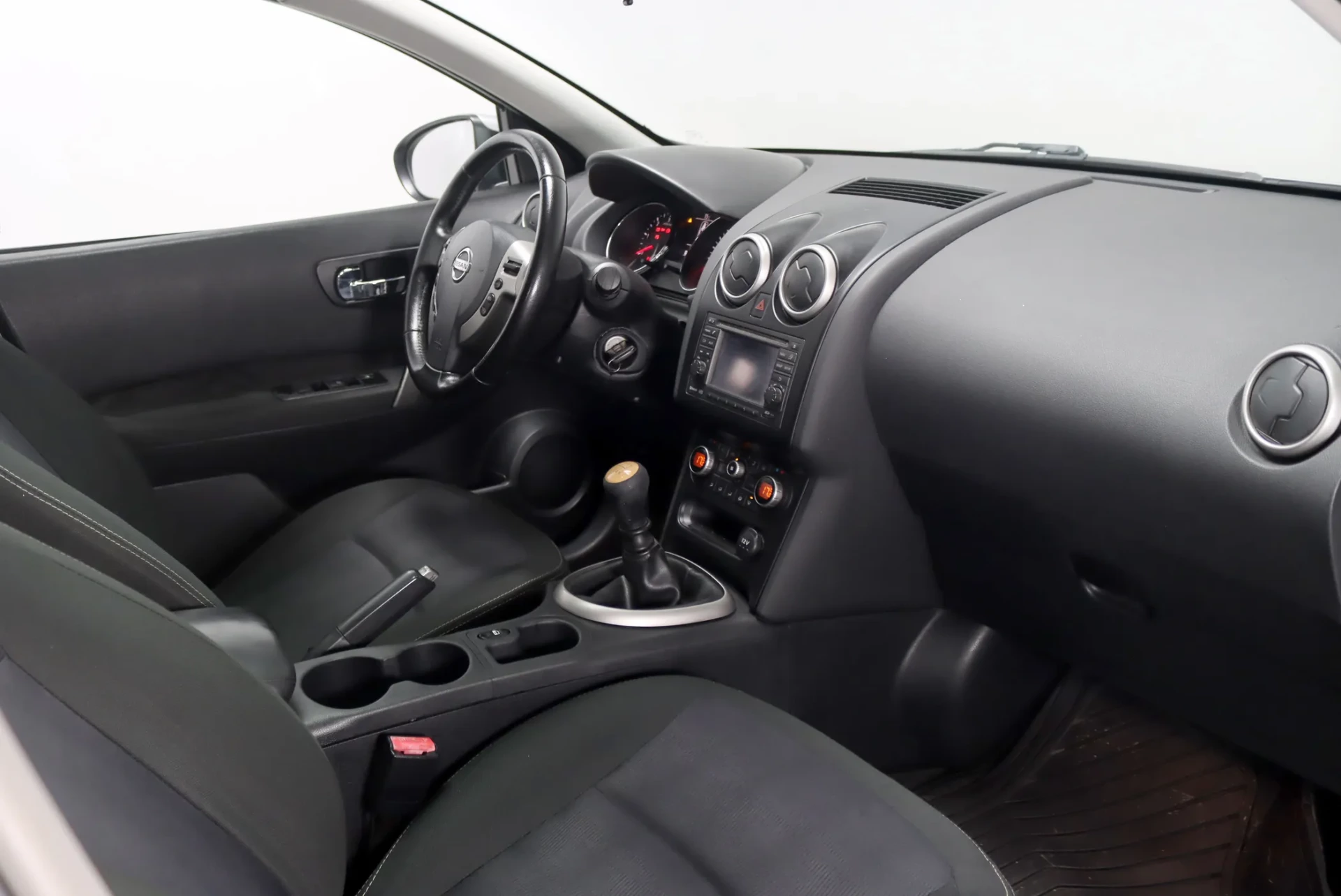Nissan Qashqai +2 1.5 dCi Tekna Premium 18 15
