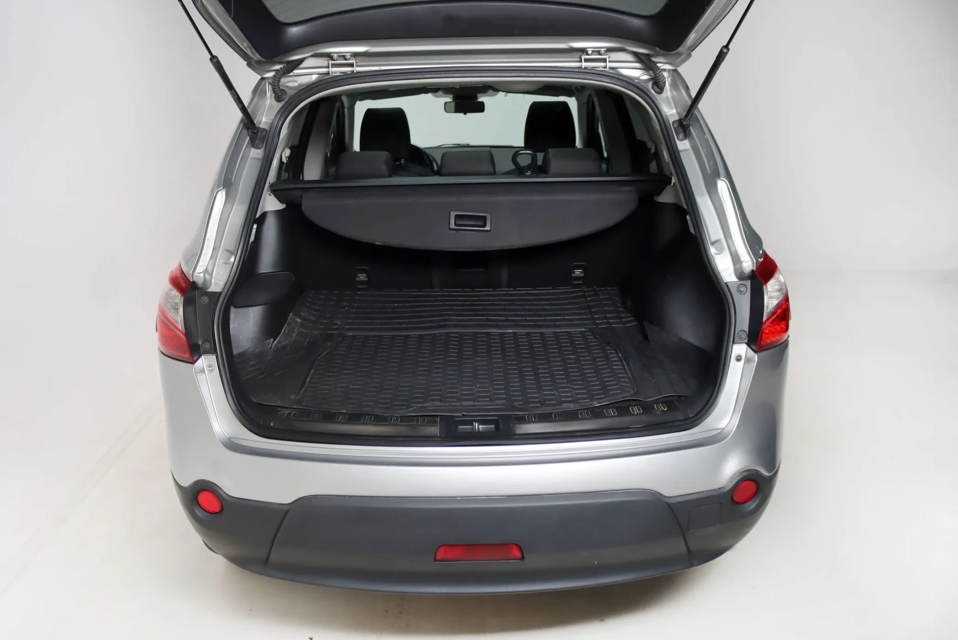 Nissan Qashqai +2 1.5 dCi Tekna Premium 18 24