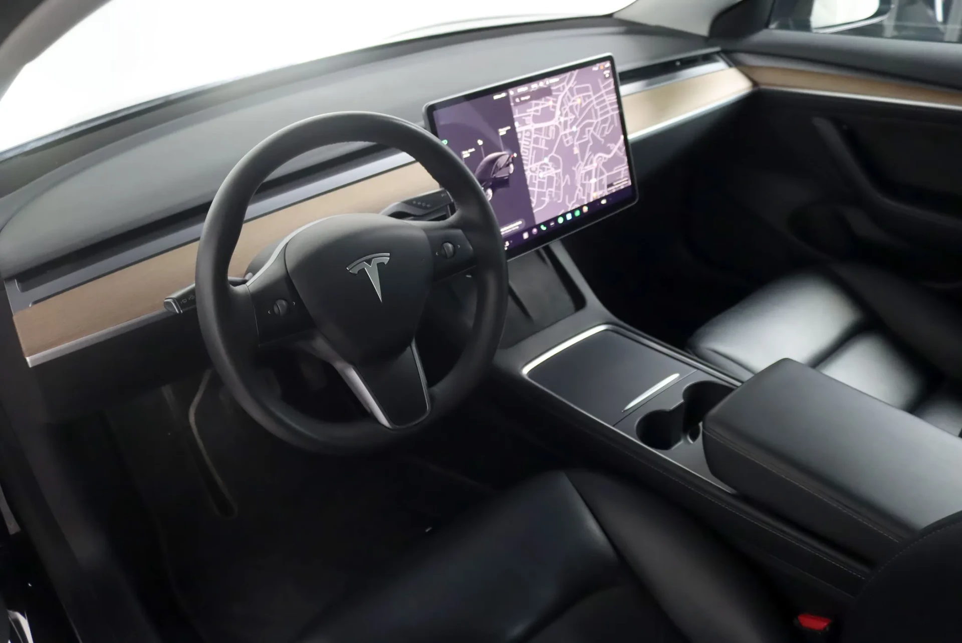 Tesla Model 3 Long Range AWD Dual Motor 21