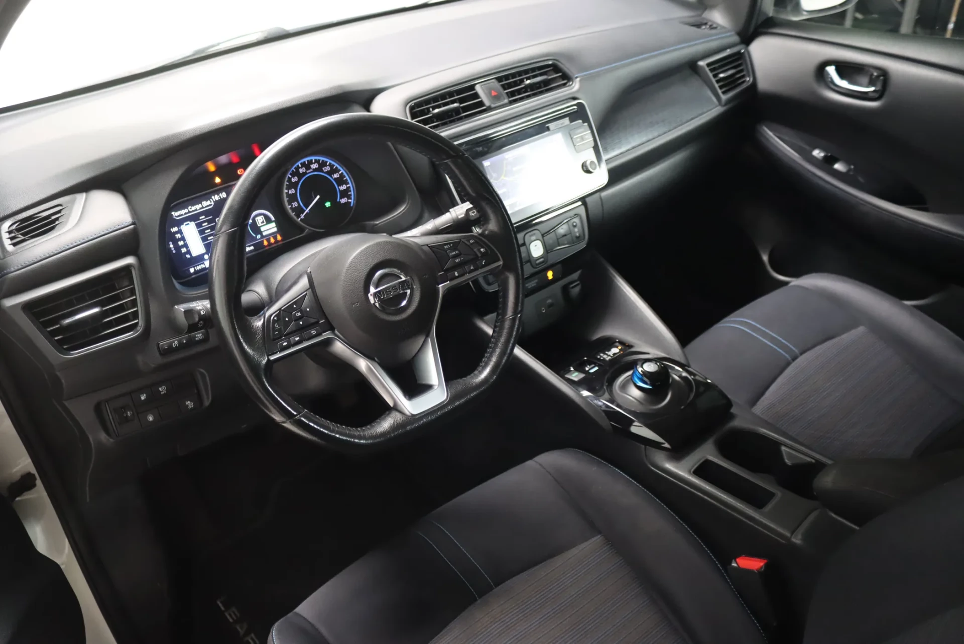 Nissan Leaf 40 kWh 11