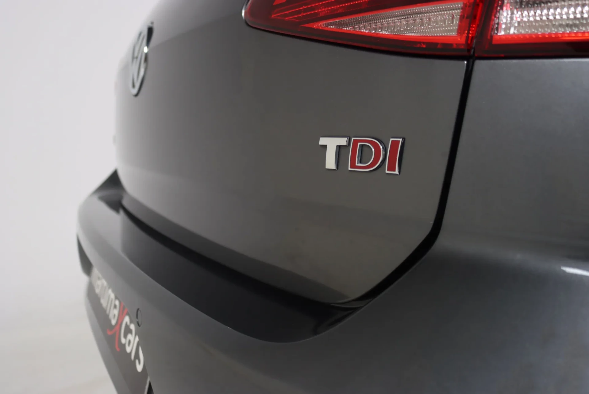 Volkswagen Golf 1.6 TDI R-Line 6