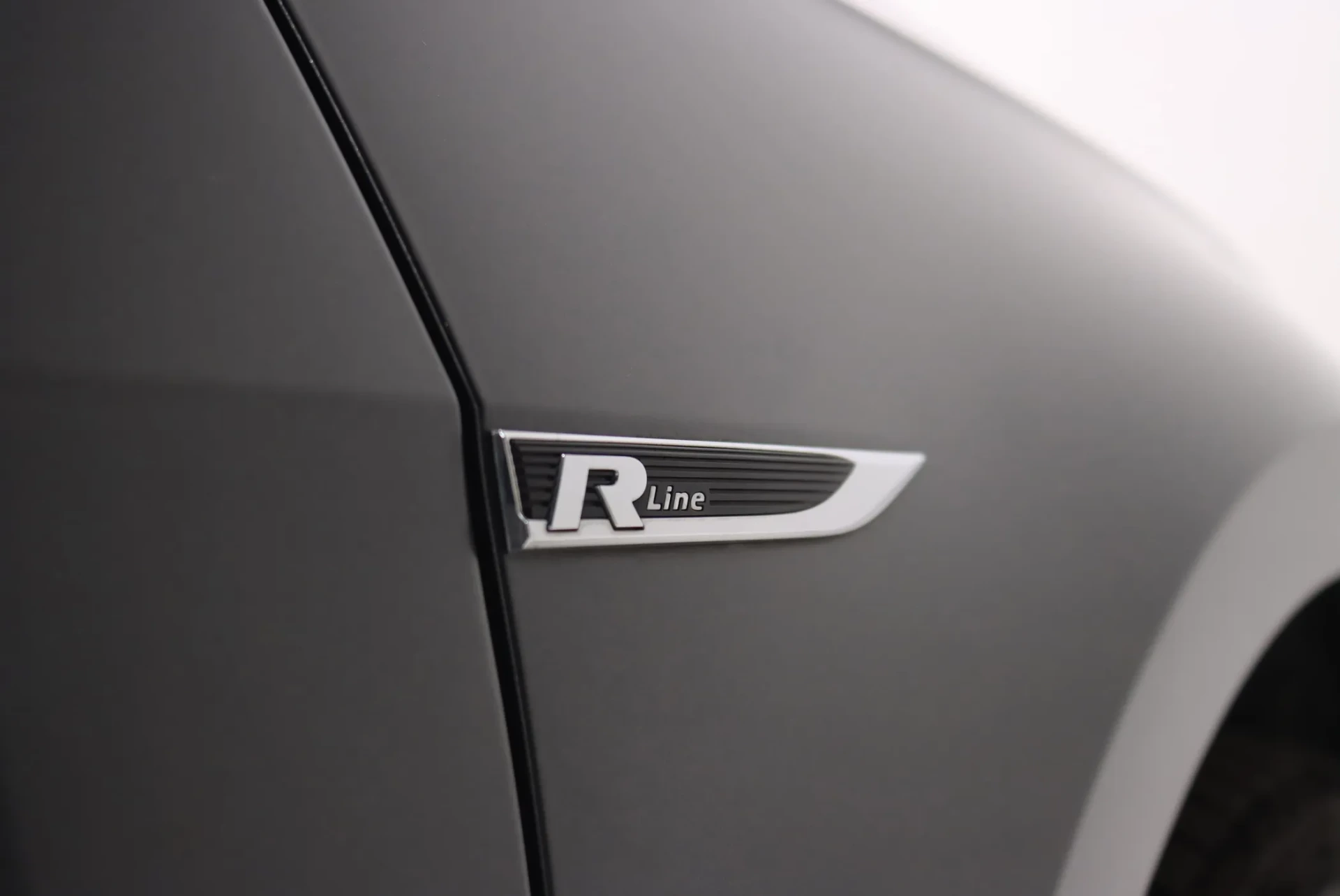 Volkswagen Golf 1.6 TDI R-Line 8