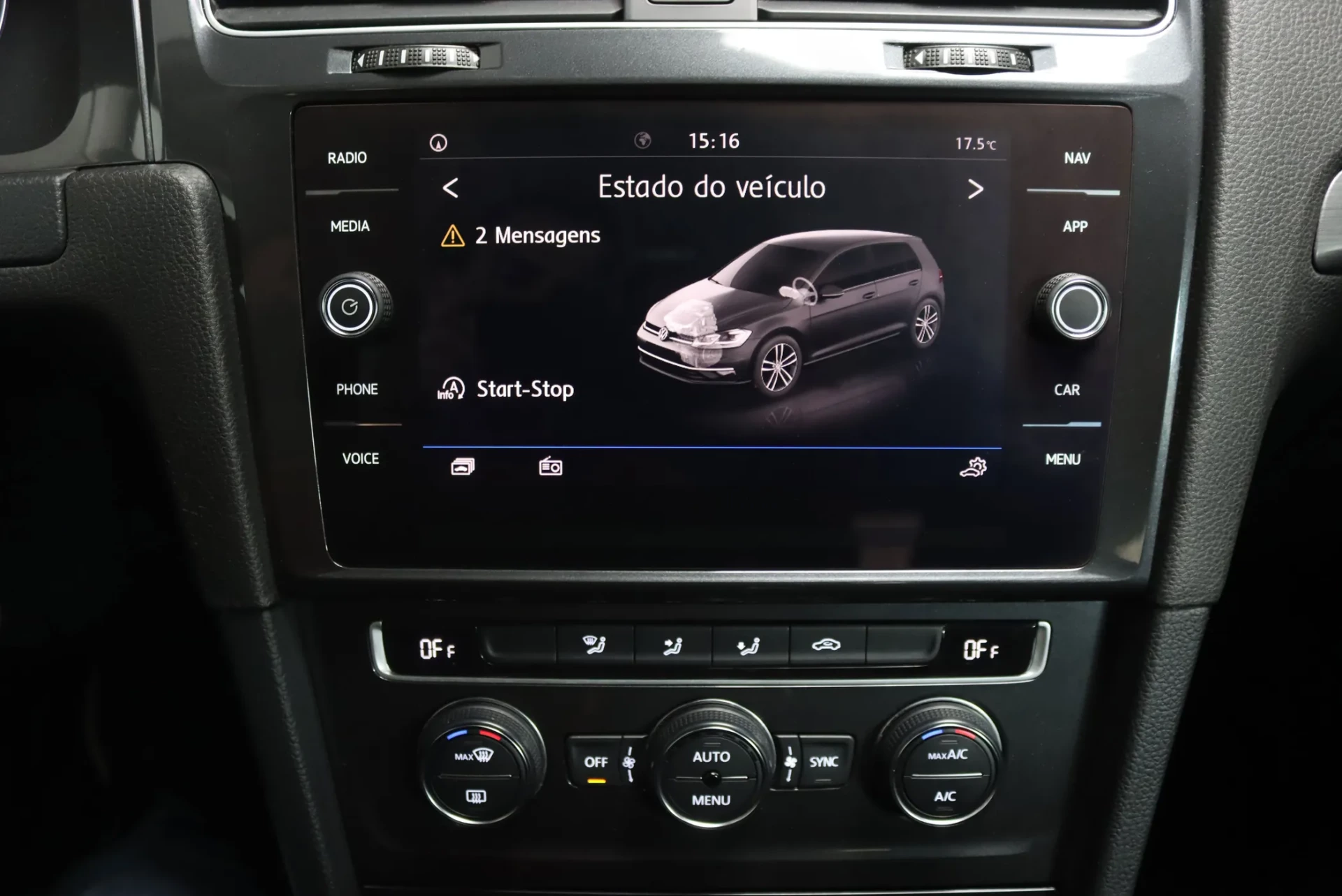 Volkswagen Golf 1.6 TDI R-Line 10