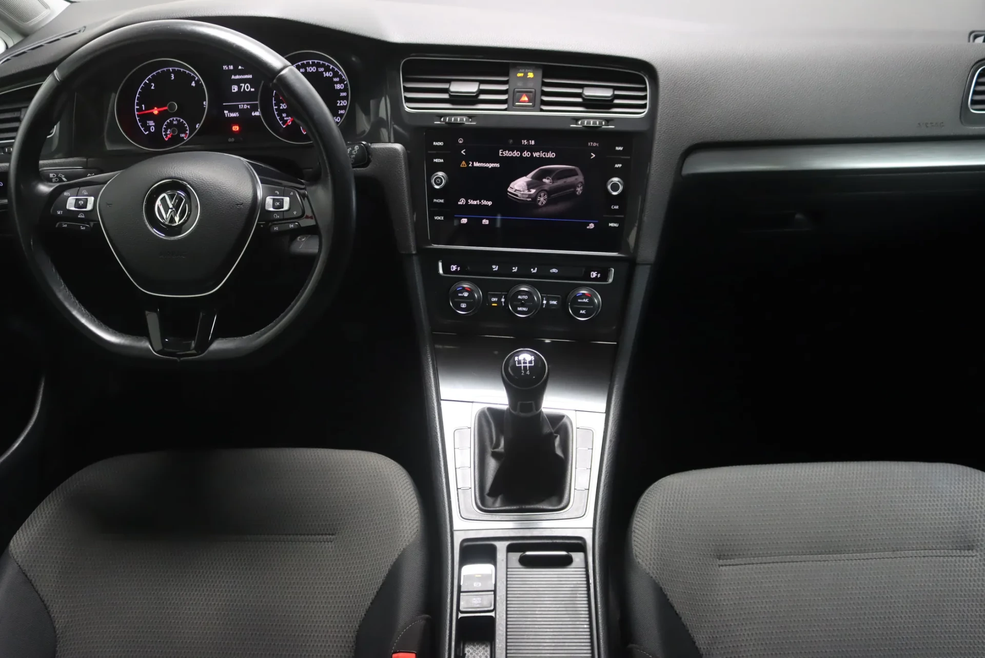 Volkswagen Golf 1.6 TDI R-Line 12