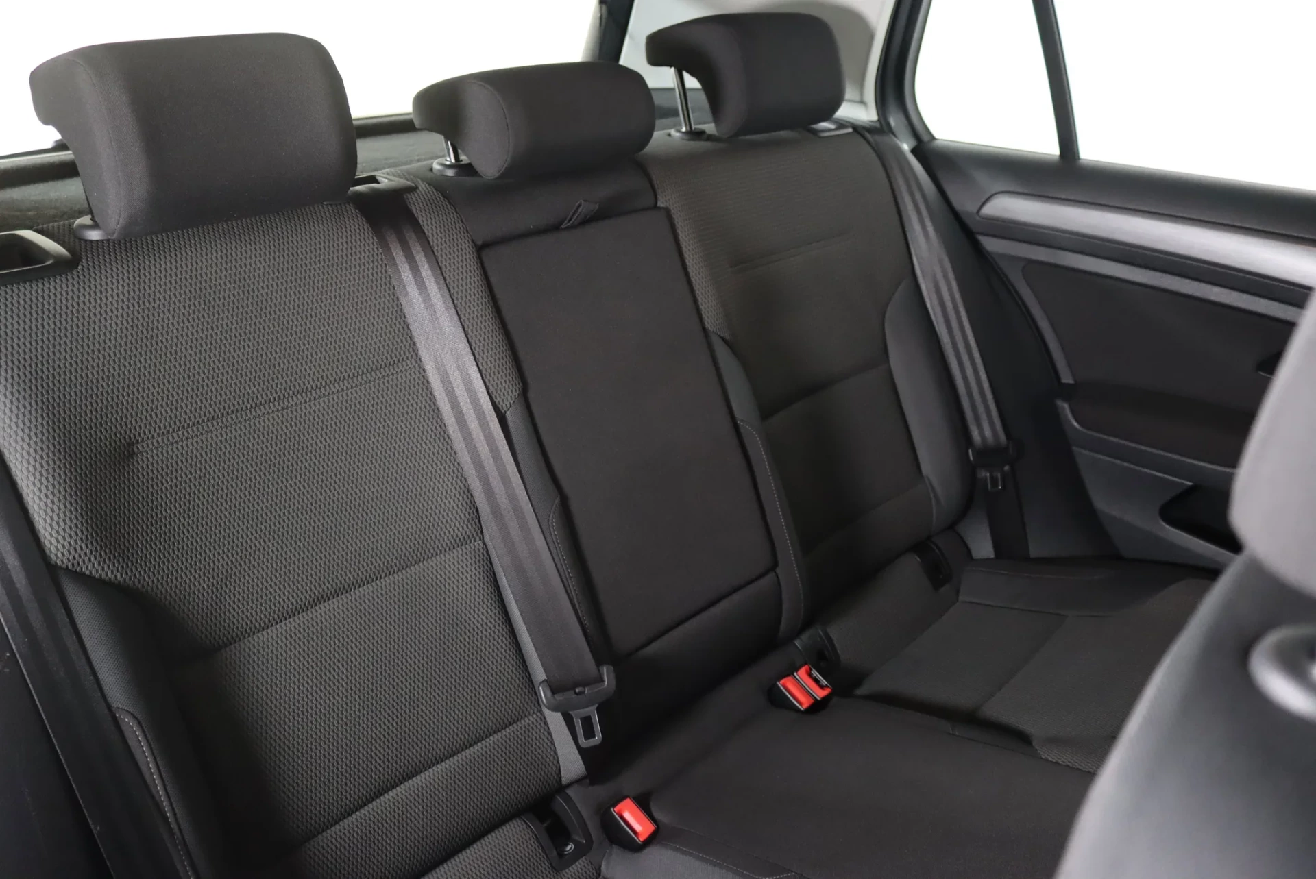 Volkswagen Golf 1.6 TDI R-Line 15