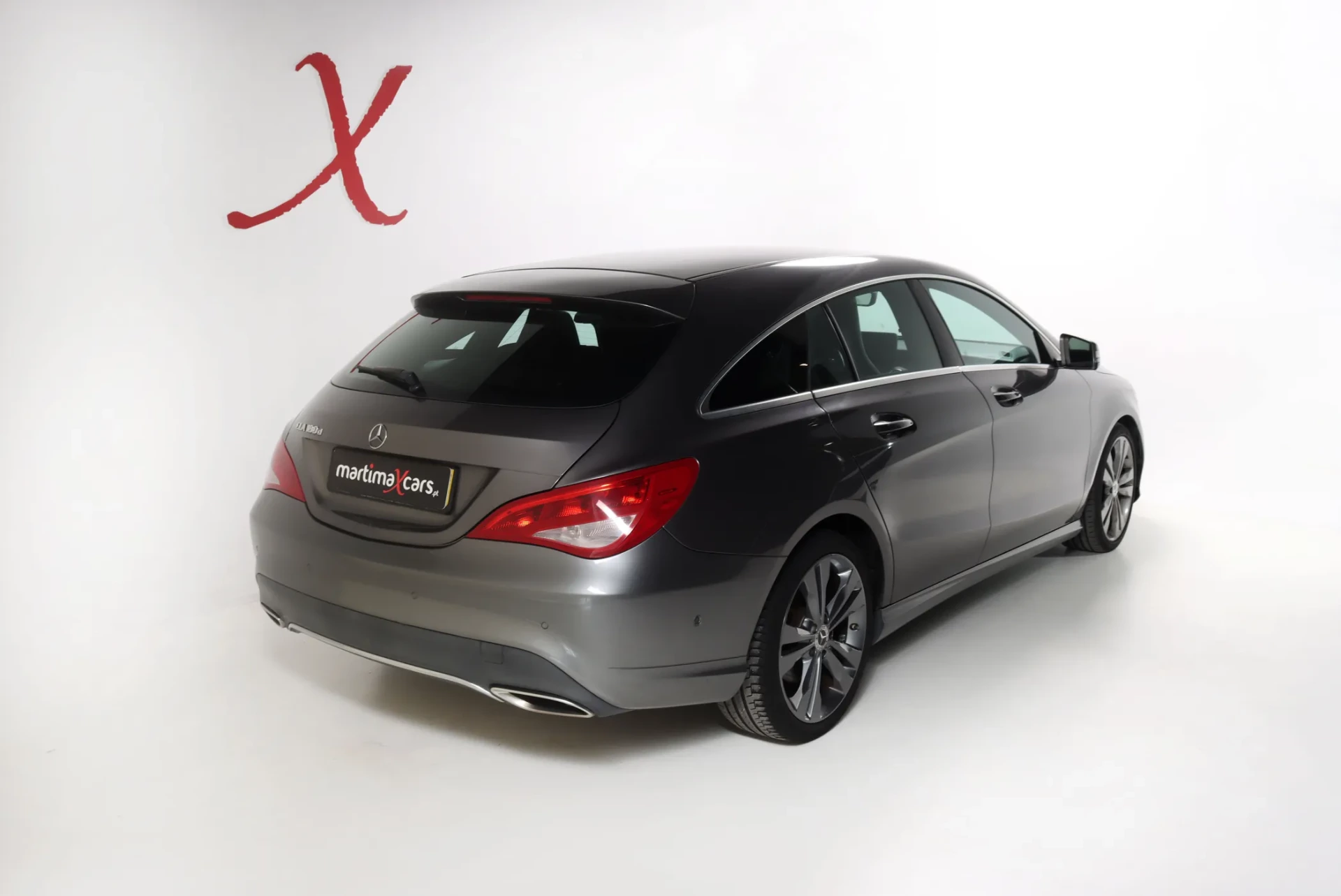 Mercedes-Benz CLA 180 d Shooting Brake Aut. 4