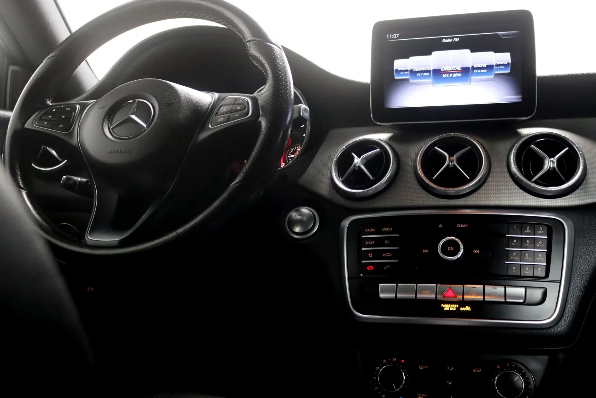 Mercedes-Benz CLA 180 d Shooting Brake Aut. 11