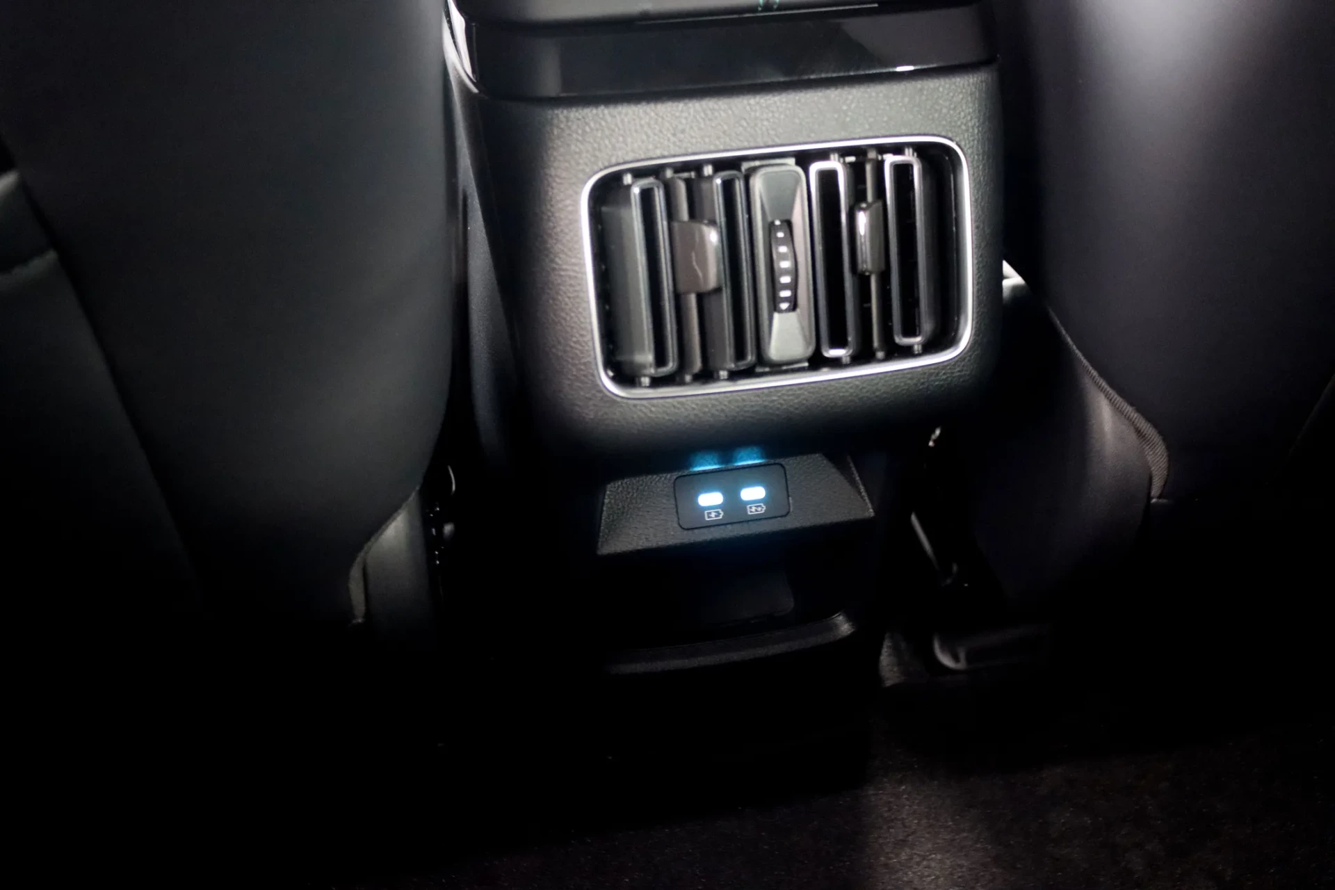 BYD Seal U 71.8 kWh Comfort 17