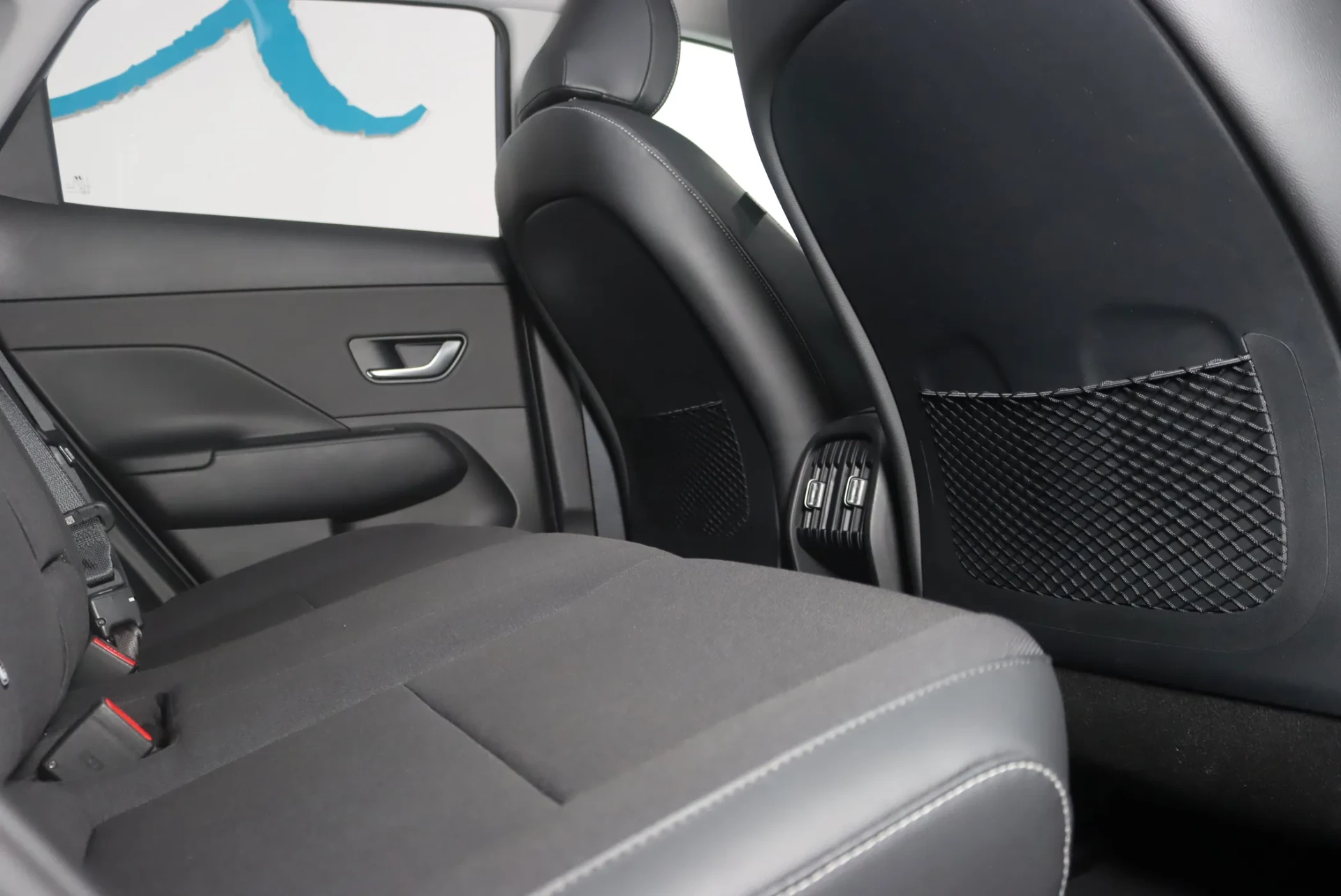 Hyundai Kauai EV 65.4 kWh Premium 14
