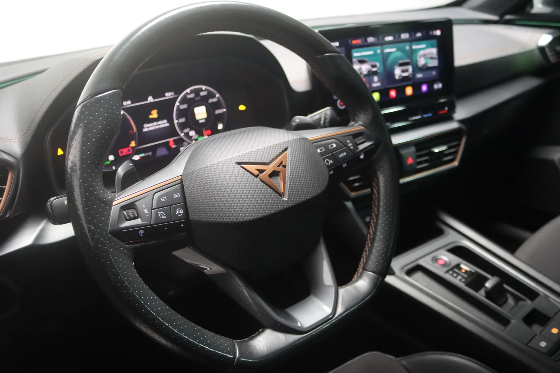 Cupra Formentor 1.4 e-Hybrid DSG 16