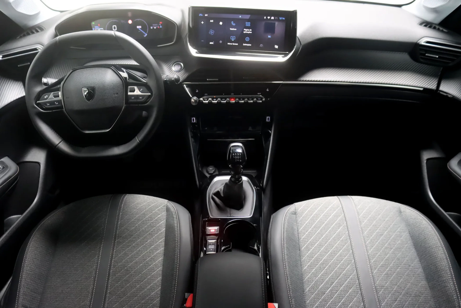 Peugeot 208 1.2 PureTech Allure 9